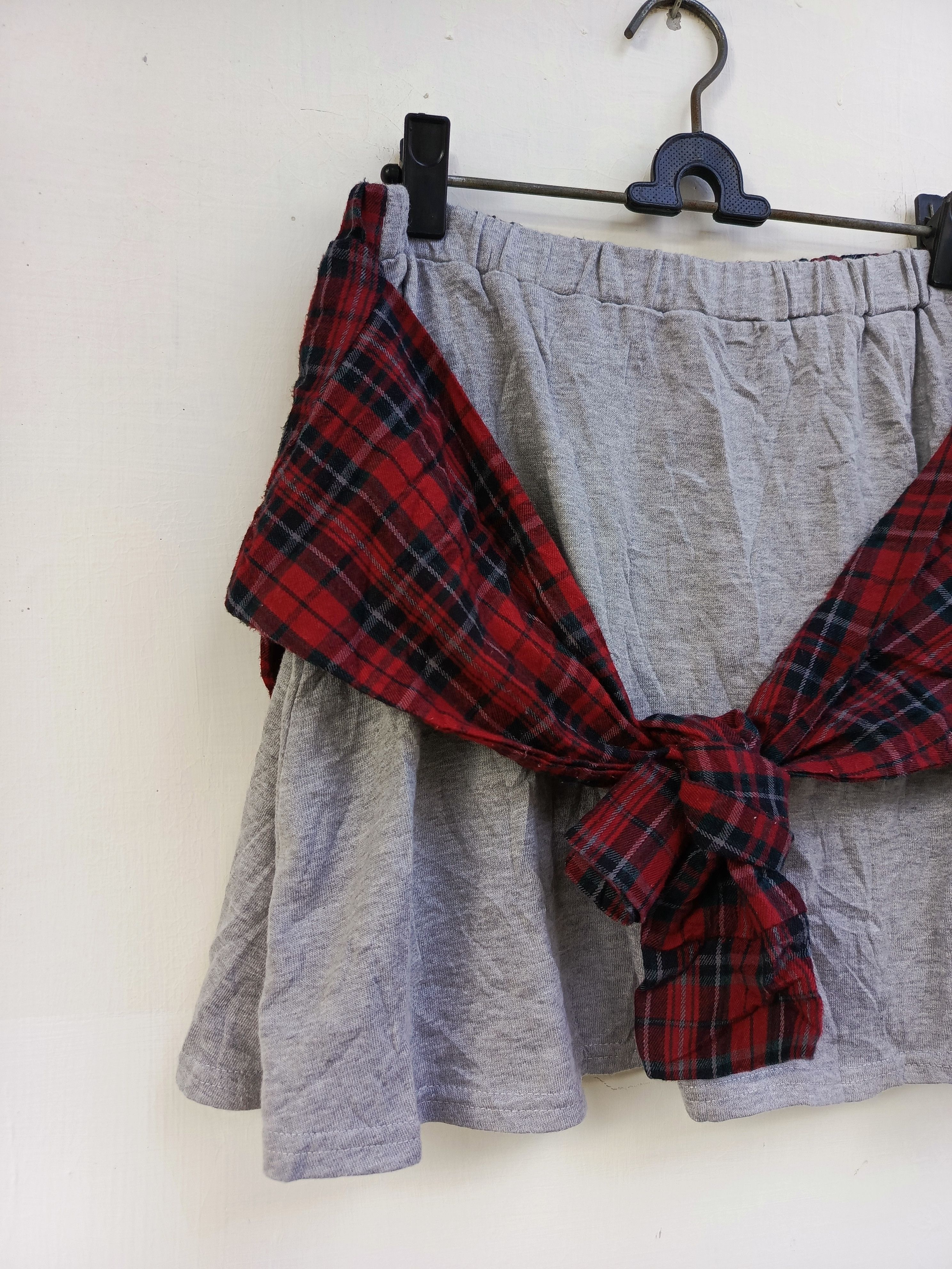 Japanese Brand GRL welcome to the best day of your life skirt Size 30" / US 8 / IT 44 - 2 Thumbnail