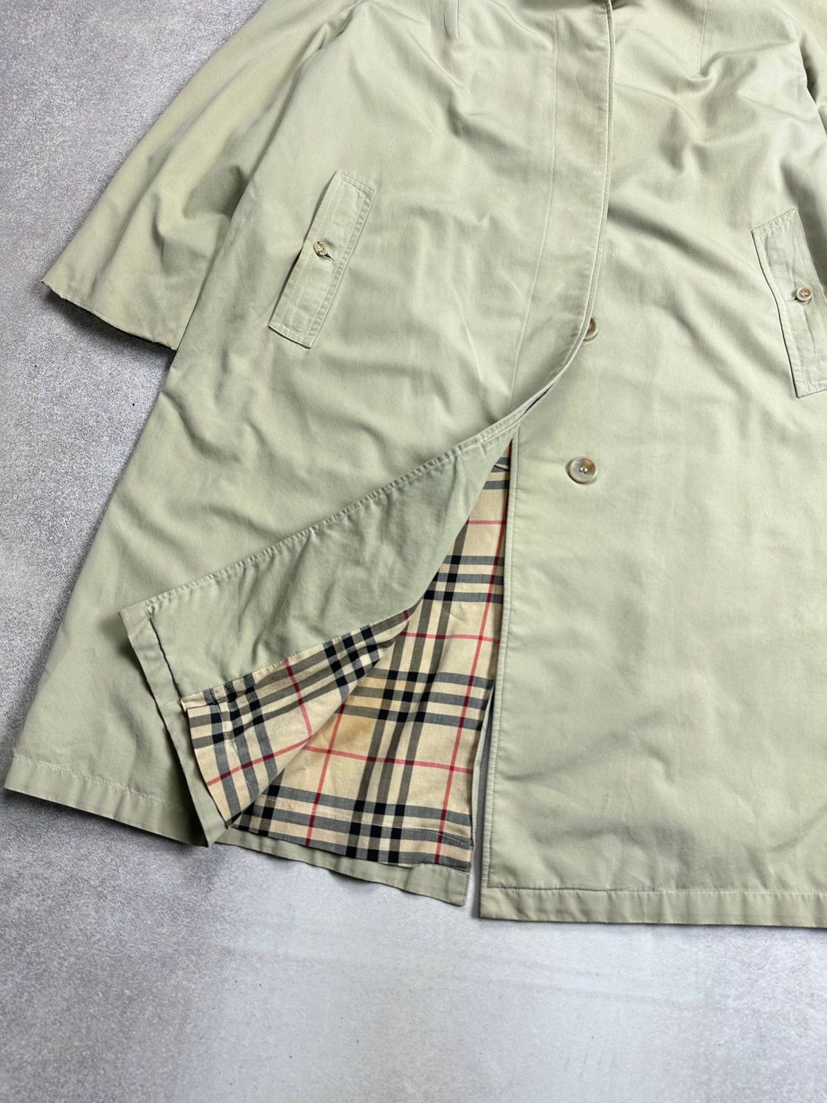 Burberry Vintage 90s Burberry Nova Check Trench Long Jacket Rare L Size US L / EU 52-54 / 3 - 5 Thumbnail