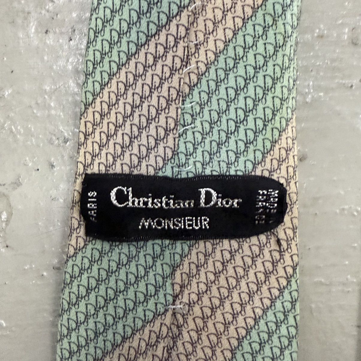 Christian Dior Monsieur Vintage Christian Dior Monsieur Silk Gradient Monogram Ties Size ONE SIZE - 7 Thumbnail