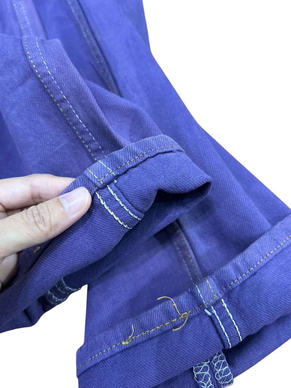 Levi's × Levi's Vintage Clothing Vintage Levis 501 Purple Colour Size US 31 - 10 Thumbnail