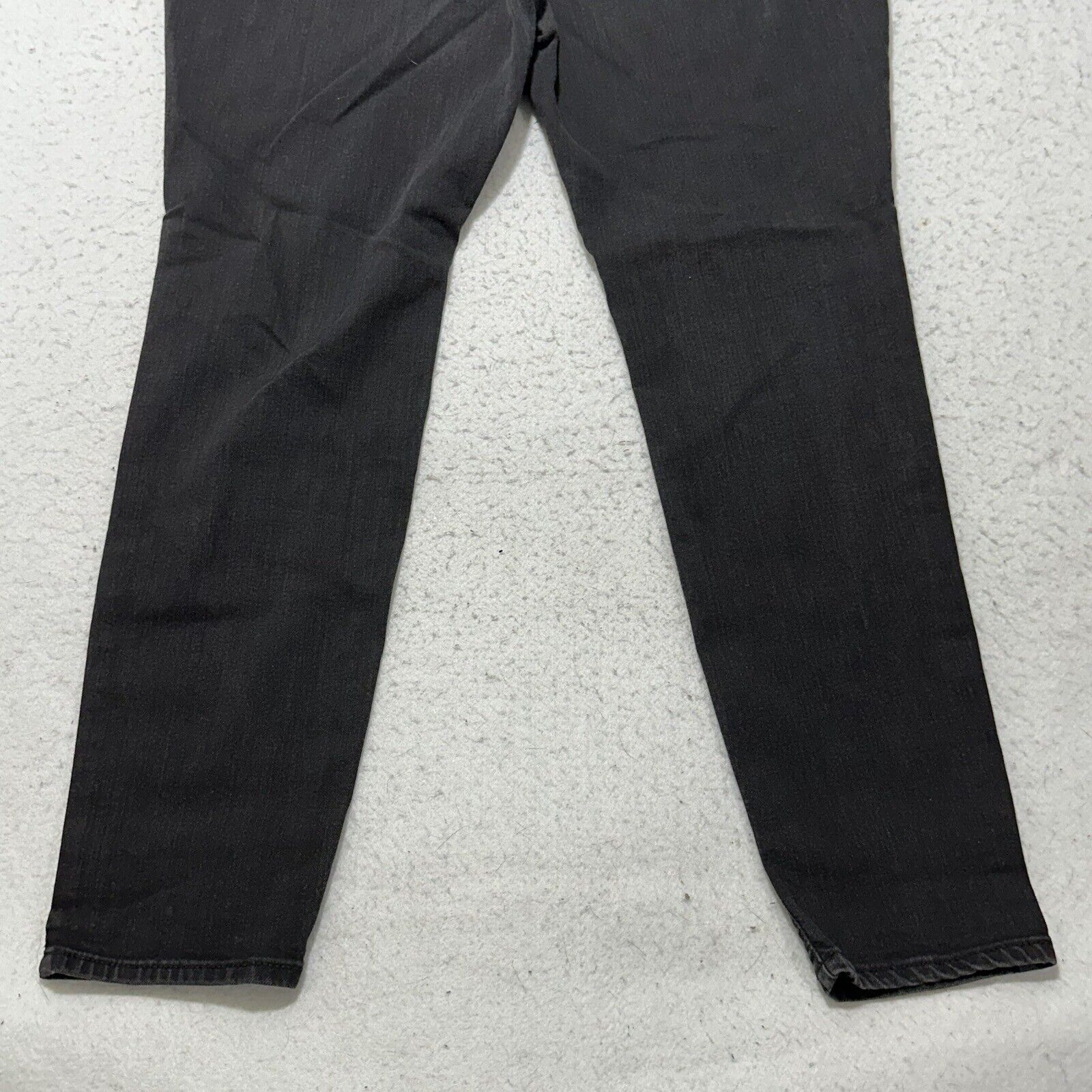 Old Navy Old Navy 16 Regular Super Skinny Mid Rise Black Jeans Size 38" / US 16 / IT 52 - 8 Thumbnail