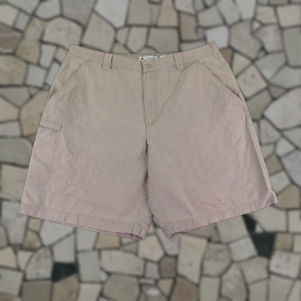 Vintage VINTAGE Columbia Cargo Shorts Mens 38 Khaki Tan Outdoor Casual Workwear 90s Size US 38 / EU 54 - 1 Thumbnail