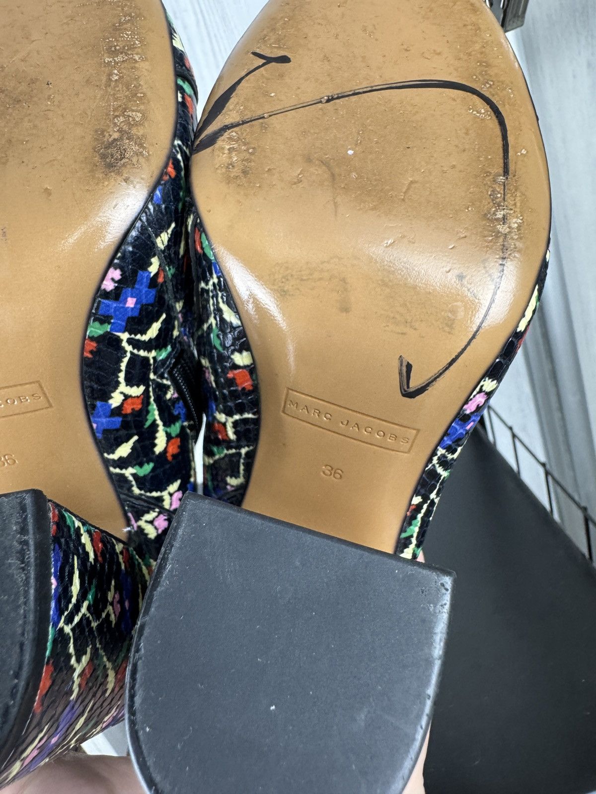 Marc Jacobs Marc Jacobs Cora Snake Floral Ankle Boots Size 36 (US6) Size US 6 / IT 36 - 11 Thumbnail