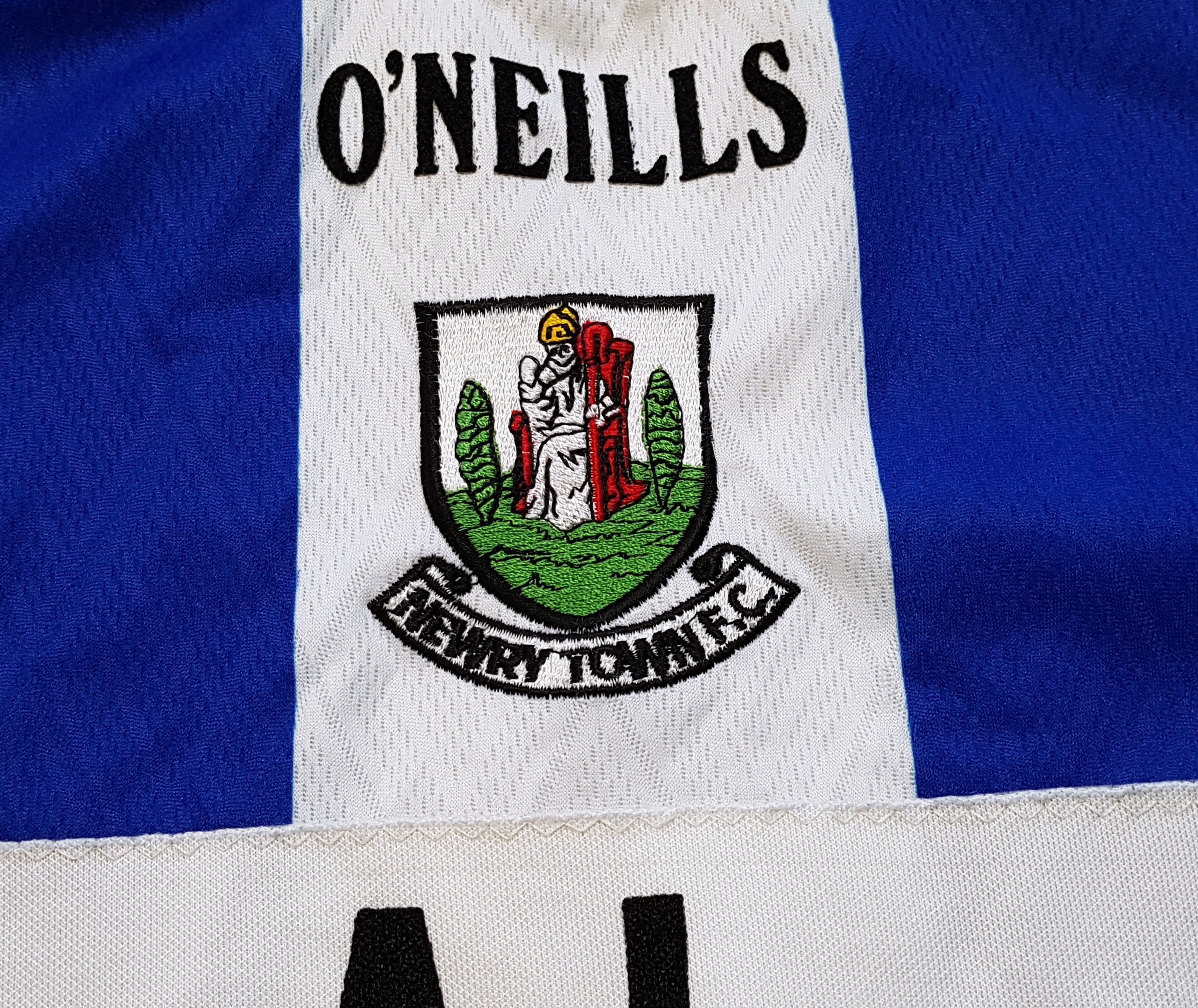O'Neills Newry City O'Neills 1999-00 Vintage Football Soccer Jersey Size US L / EU 52-54 / 3 - 6 Thumbnail