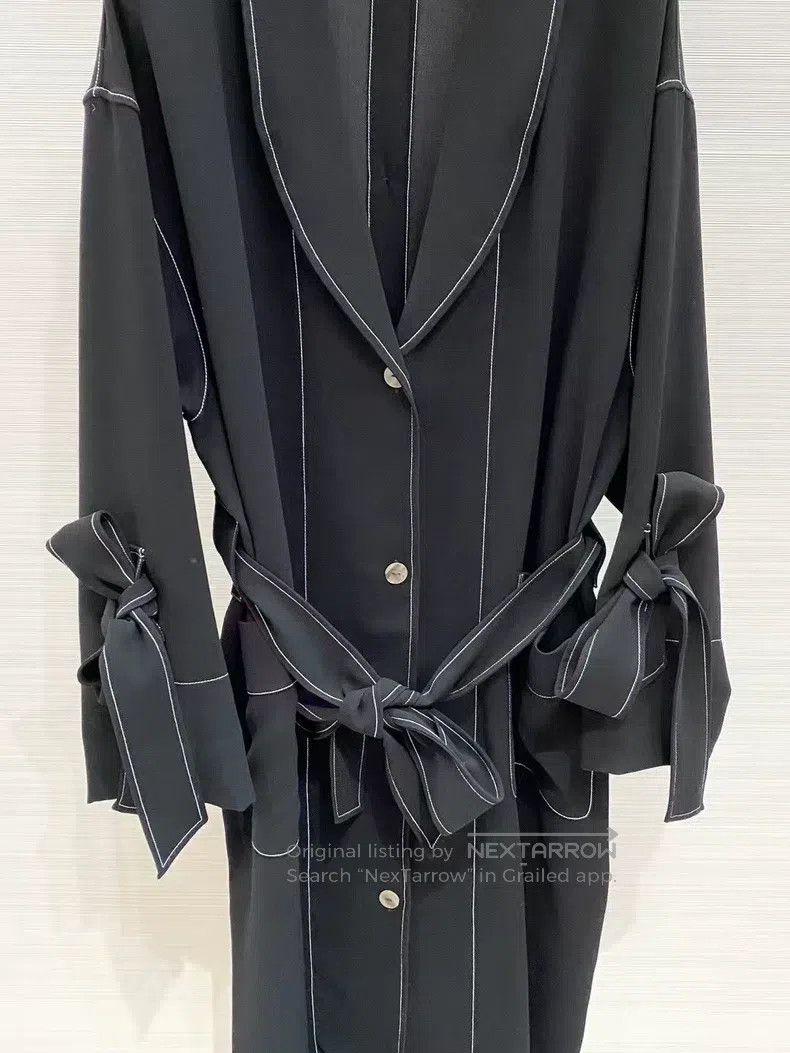 Loewe LOEWE Bow long trench coat Size M / US 6-8 / IT 42-44 - 3 Thumbnail