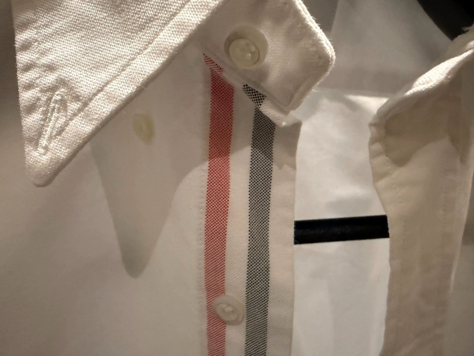 Thom Browne Thom Browne Classic 3-Color Placket White Oxford Shirt 00 Size US XXS / EU 40 - 4 Thumbnail