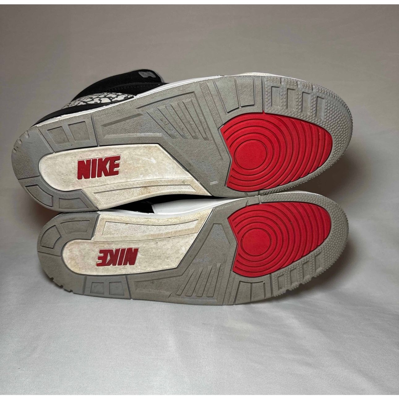 Jordan Brand × Nike Size 11 - Nike Air Jordan 3 Retro OG Black Cement 2018 Size US 11 / EU 44 - 6 Thumbnail