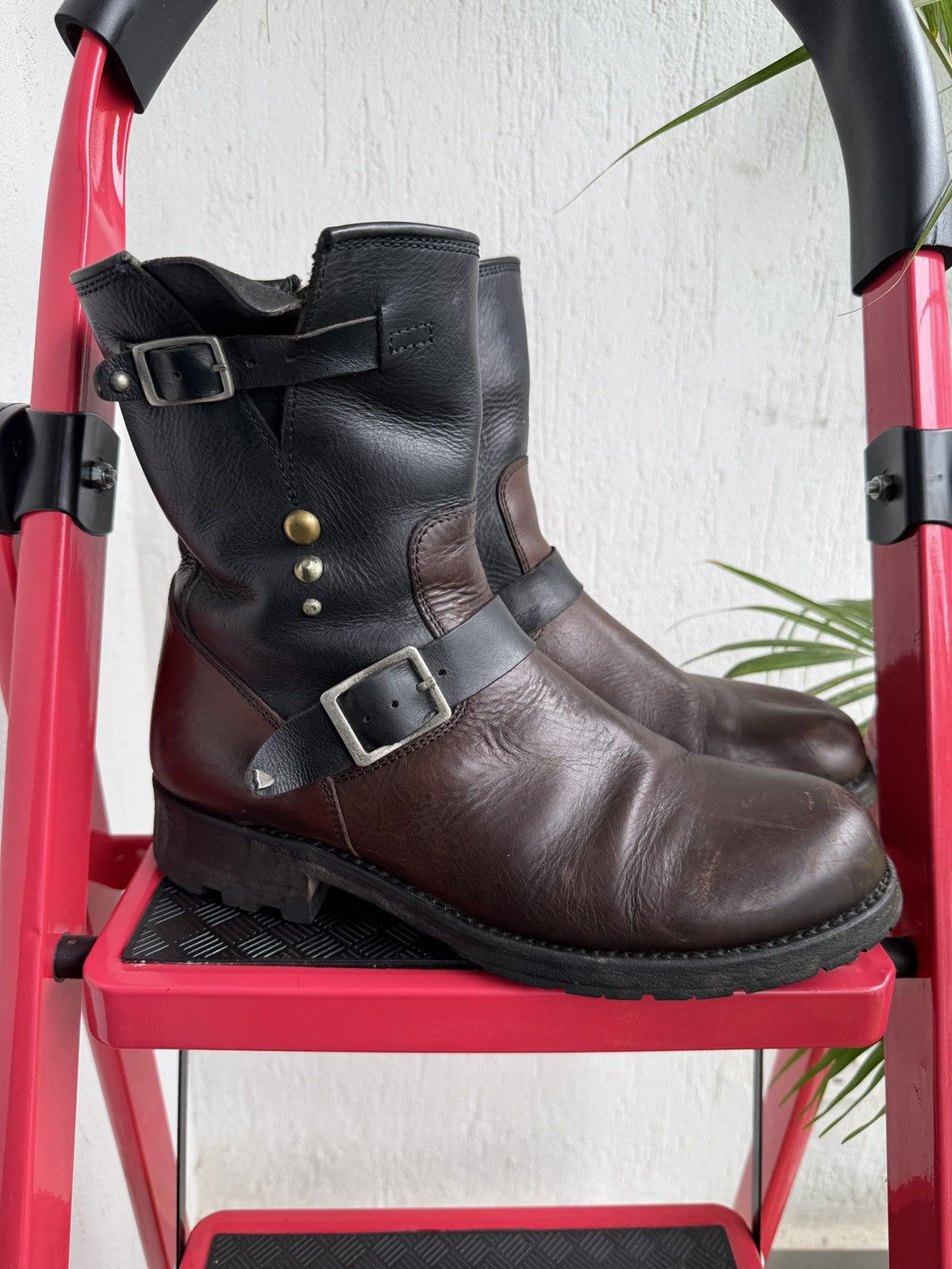 Hollywood Trading Company studded engineer Boots Size US 11.5 / EU 44-45 - 1 Thumbnail