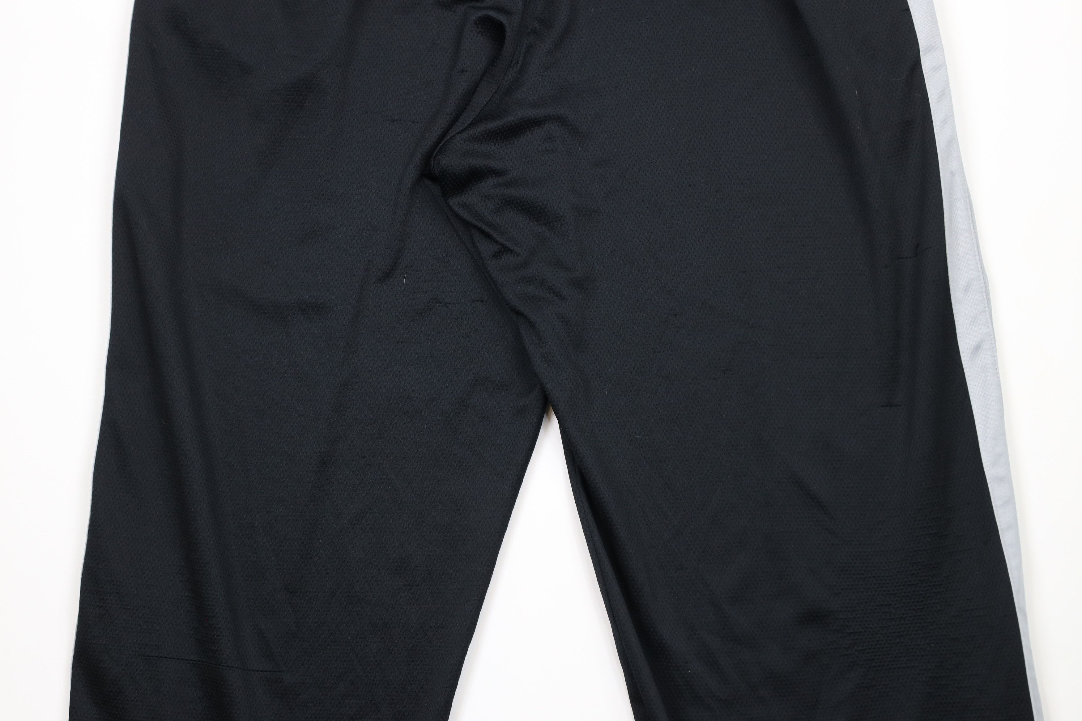 Nike × Vintage Vintage Nike Scott Mini Swoosh Wide Leg Sweatpants Black Size 40 - 12 Thumbnail
