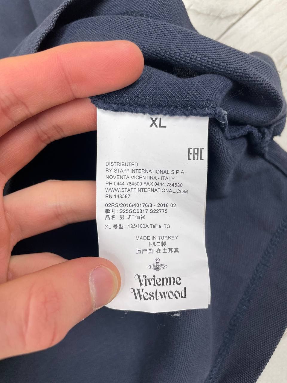 Vivienne Westwood Vivienne Westwood Polo Shirt Logo Orb Size US XL / EU 56 / 4 - 13 Thumbnail