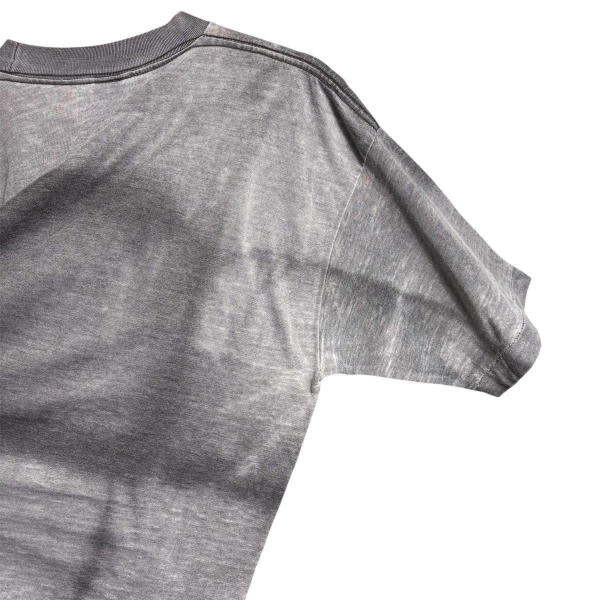 Vintage Vintage 90s Skulls Distressed T-Shirt / Sun Faded Size US XL / EU 56 / 4 - 12 Thumbnail