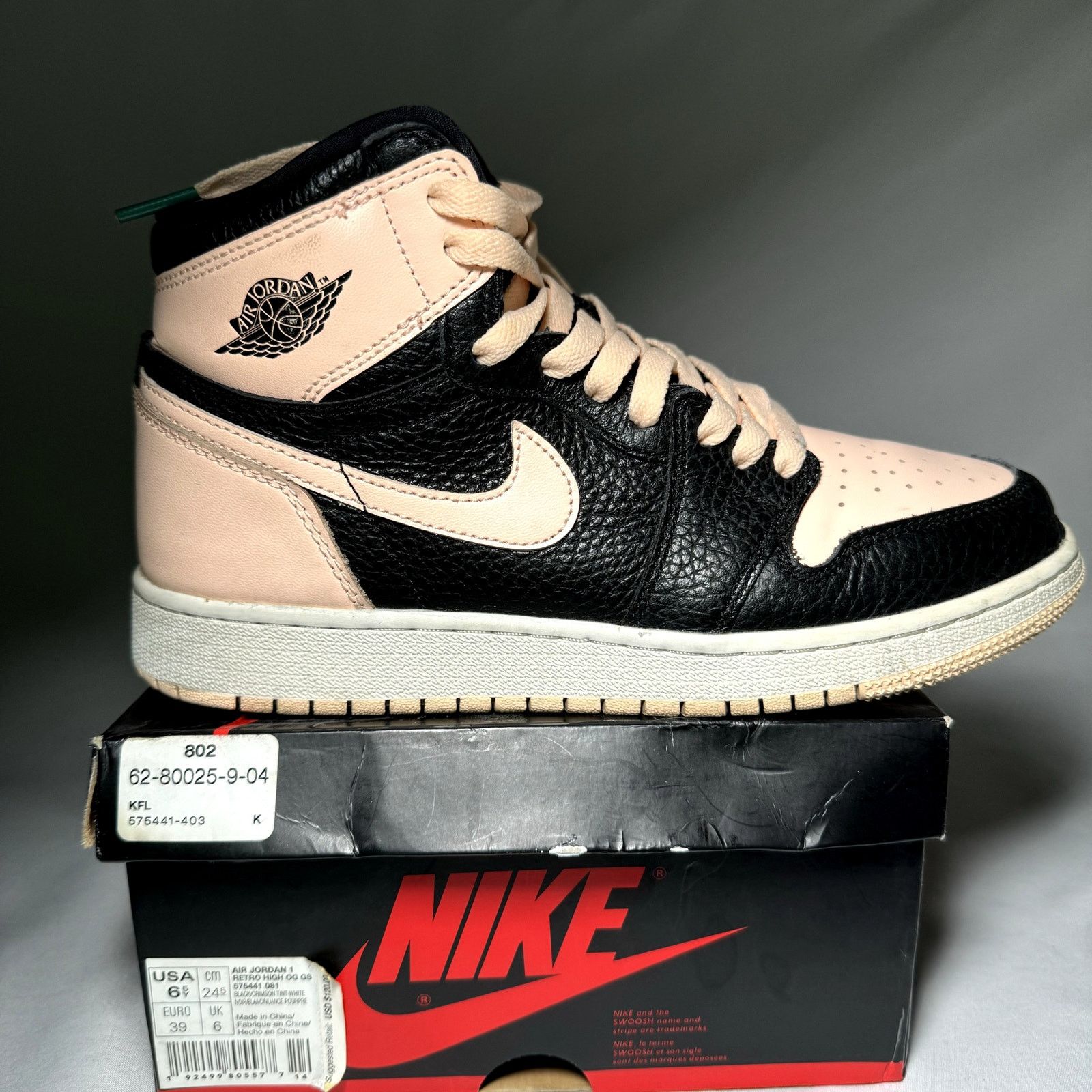 Nike Air Jordan 1 Retro High OG GS Crimson Tint - Size 6.5
