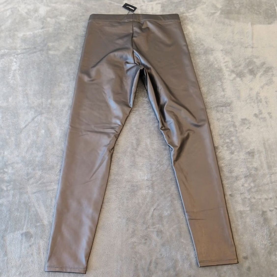 Express Express Pants Ankle Womens Medium Silver PU Pull On 30x28 Skinny Stretch Black? Size 32" / US 10 / IT 46 - 6 Thumbnail