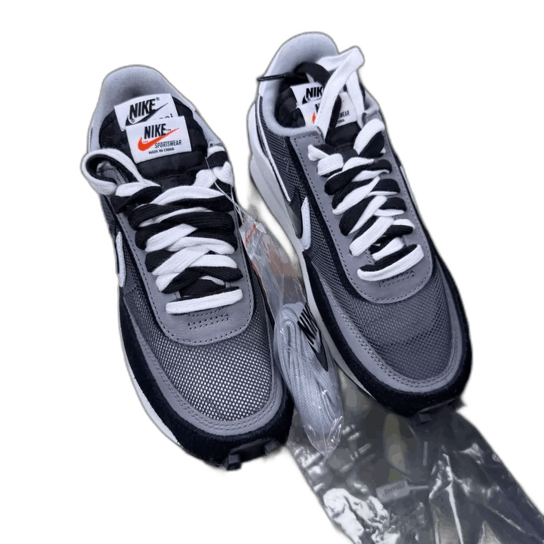Sacai NIKE SACAI Ldwaffle Black and White Sneakers Size US 8 / IT 38 - 1 Thumbnail