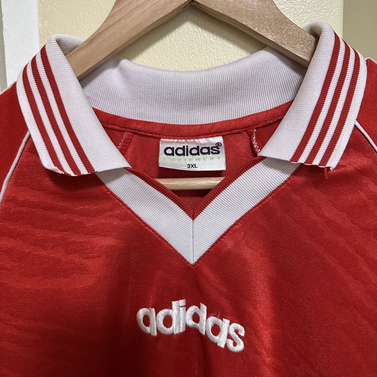 Adidas × Vintage Vintage 80’s adidas Equipment Poland Football Jersey T Shirt Size US L / EU 52-54 / 3 - 3 Thumbnail