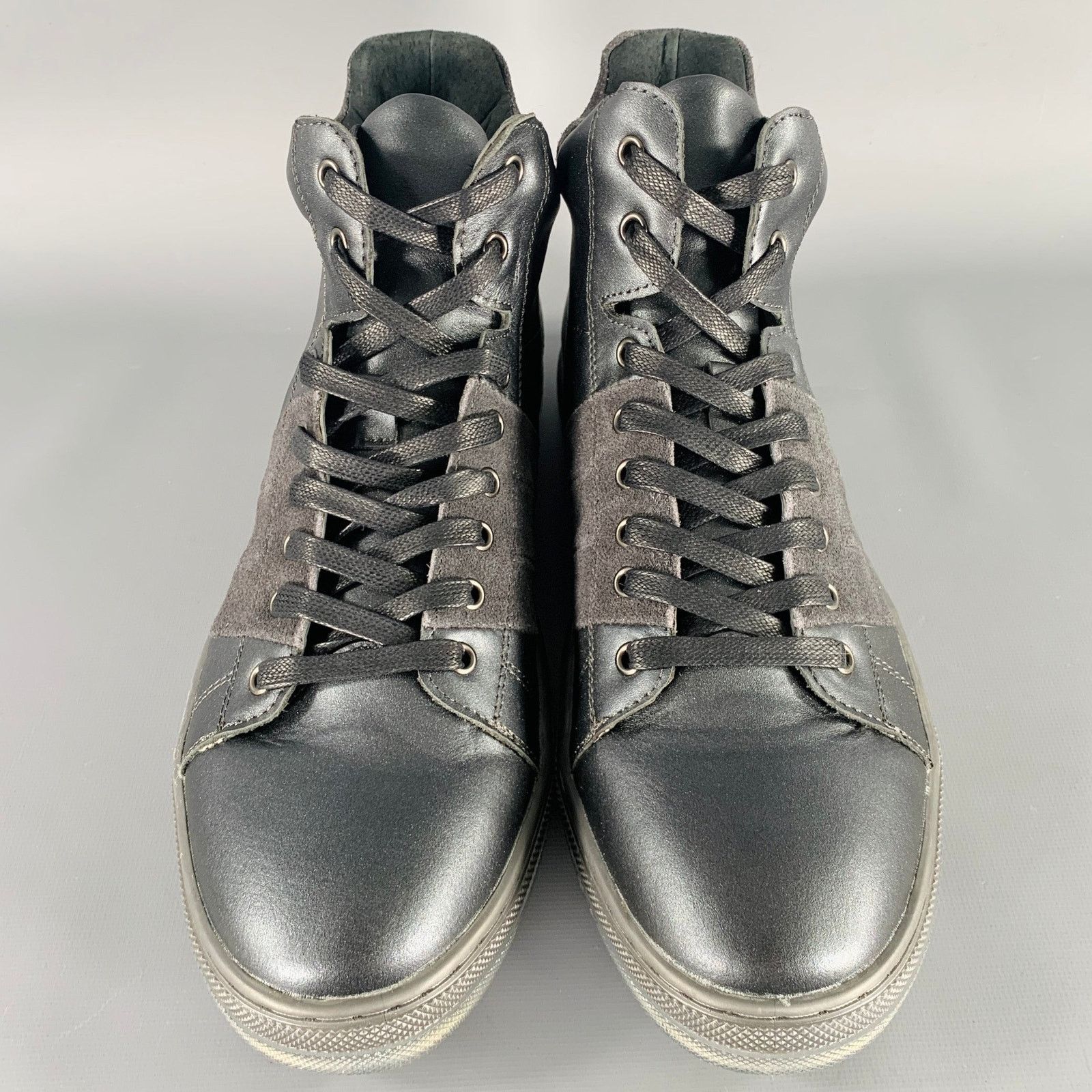 Badgley Mischka BADGLEY MISCHKA Size 10 Teddy Black Leather Sneakers Size US 10 / EU 43 - 4 Thumbnail