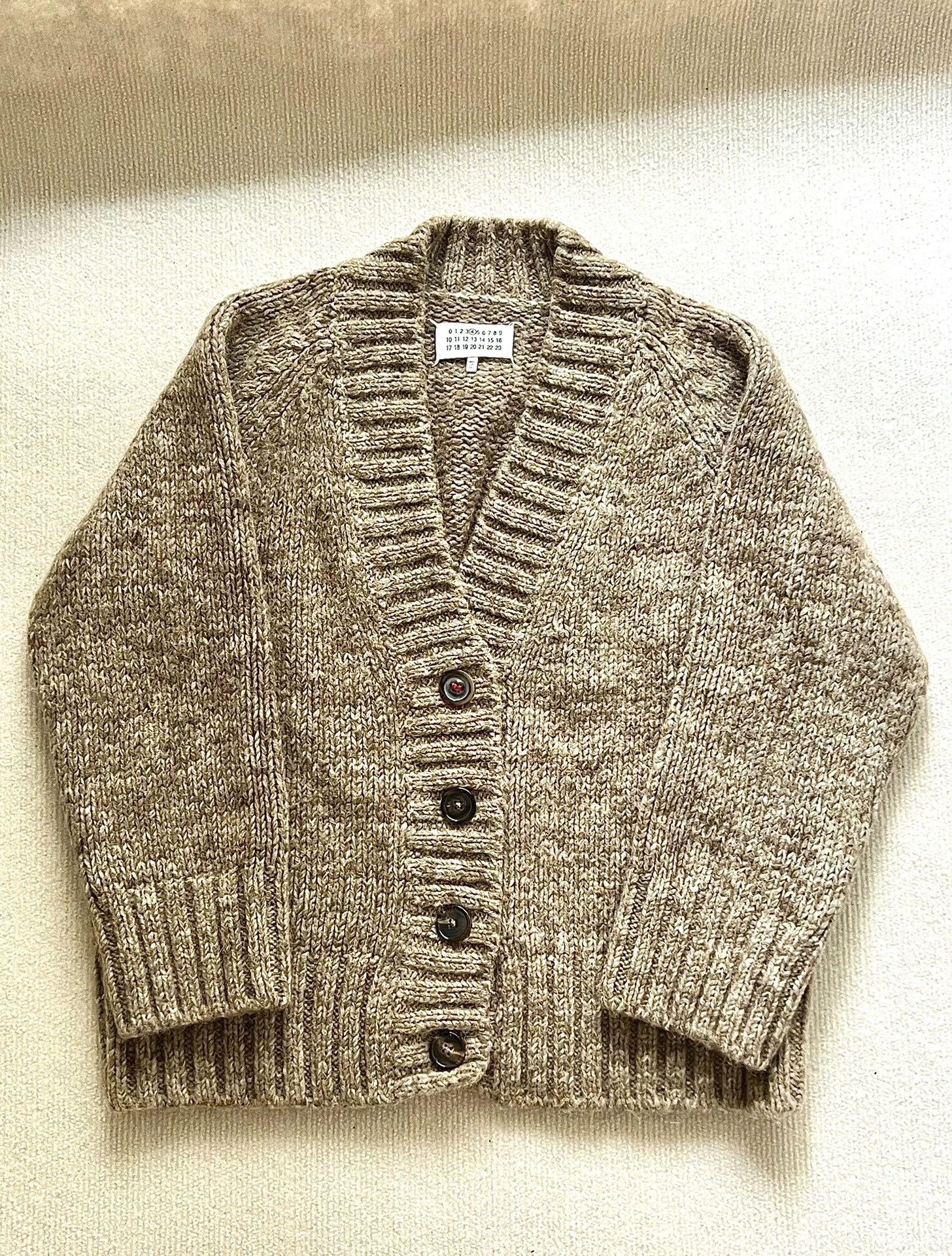 Maison Margiela Maison Margiela Coarse Knit Cardigan In Oatmeal -DMC Size US XS / EU 42 / 0 - 1 Thumbnail