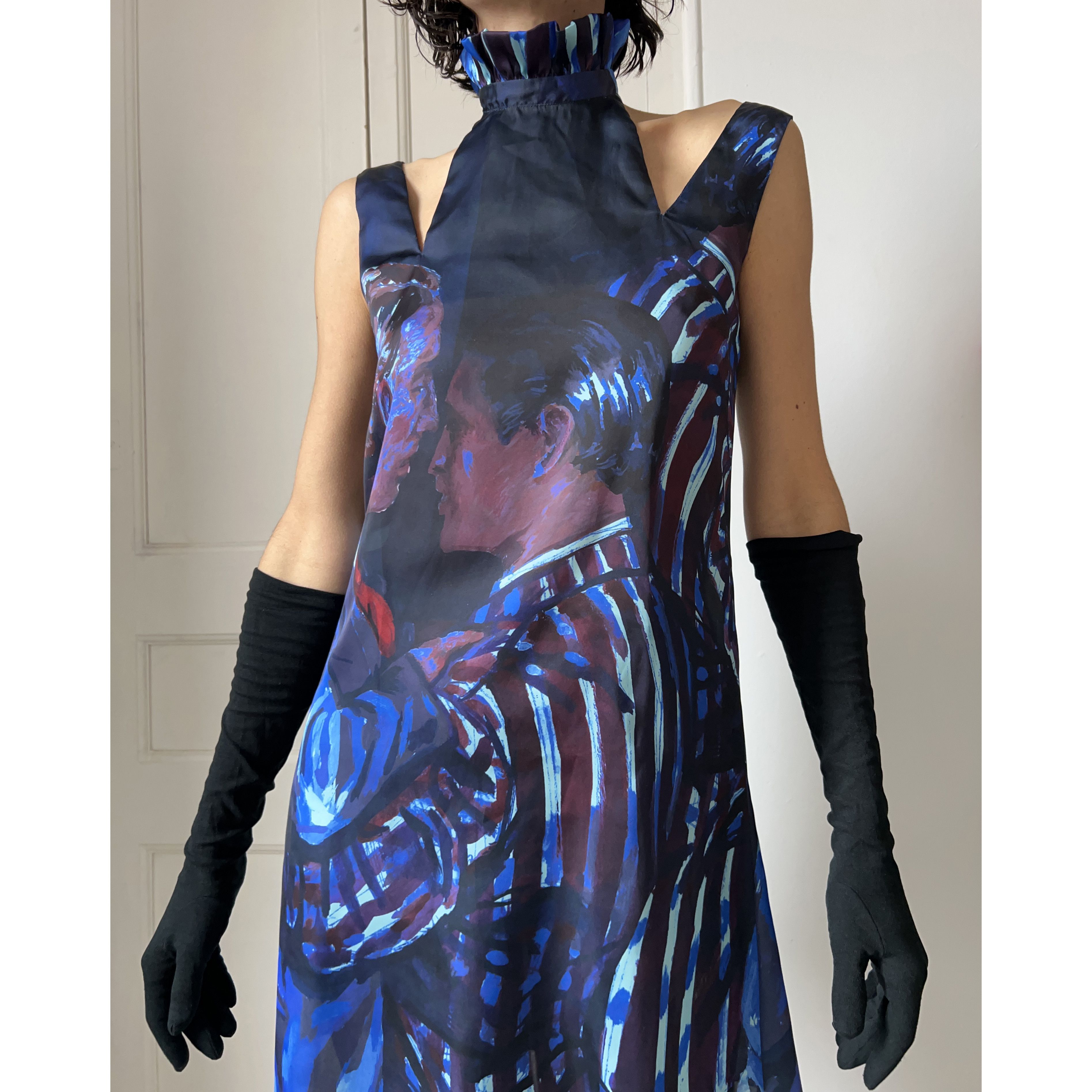 Designer Handmade gay couple dancing print cutout mini dress Size M / US 6-8 / IT 42-44 - 8 Thumbnail