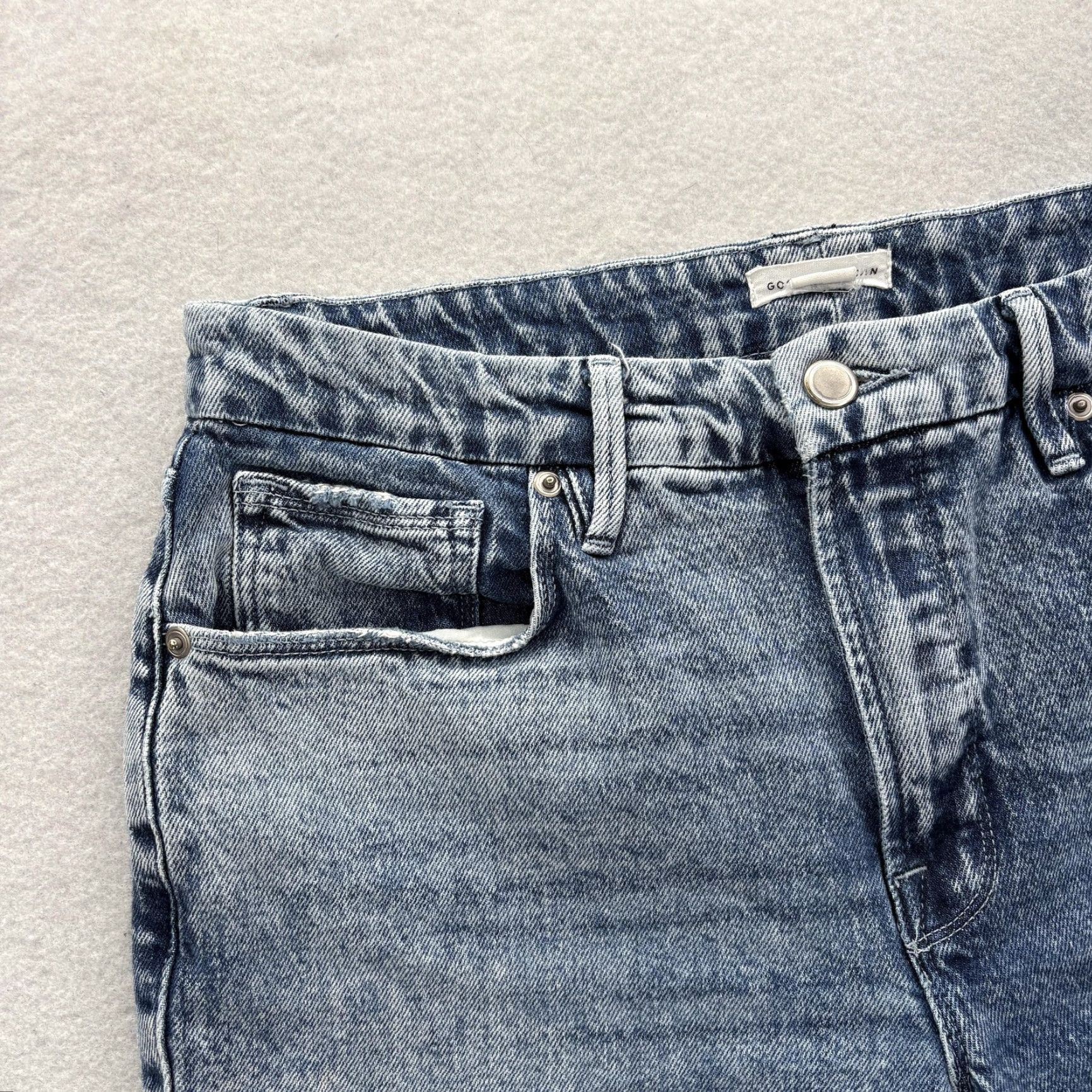Good American Good American Jeans Womens 8 High Rise Slim Straight Blue Denim 29 in 5-Pocket Stretch Cotton Blend Spandex Size 30" / US 8 / IT 44 - 3 Thumbnail