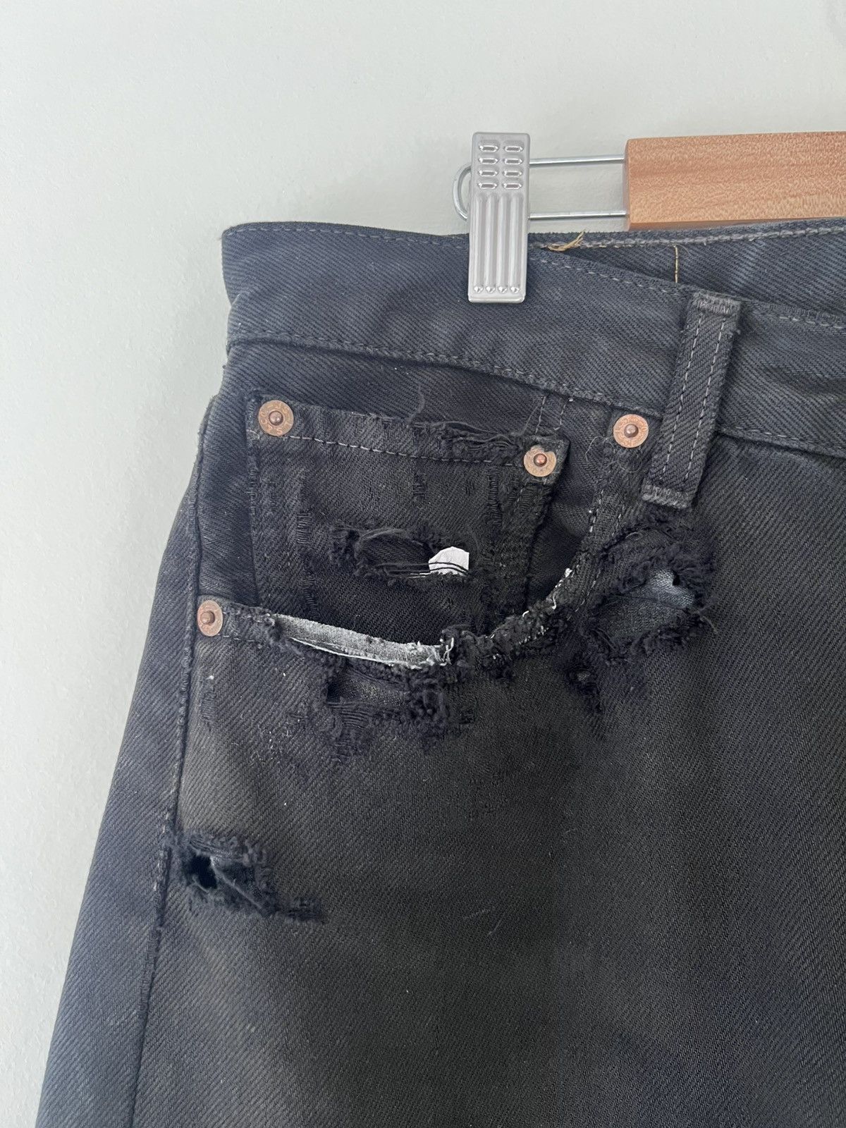 Vintage Beautiful Vintage Faded Wide Leg Levi’s Denim Size US 32 / EU 48 - 7 Thumbnail