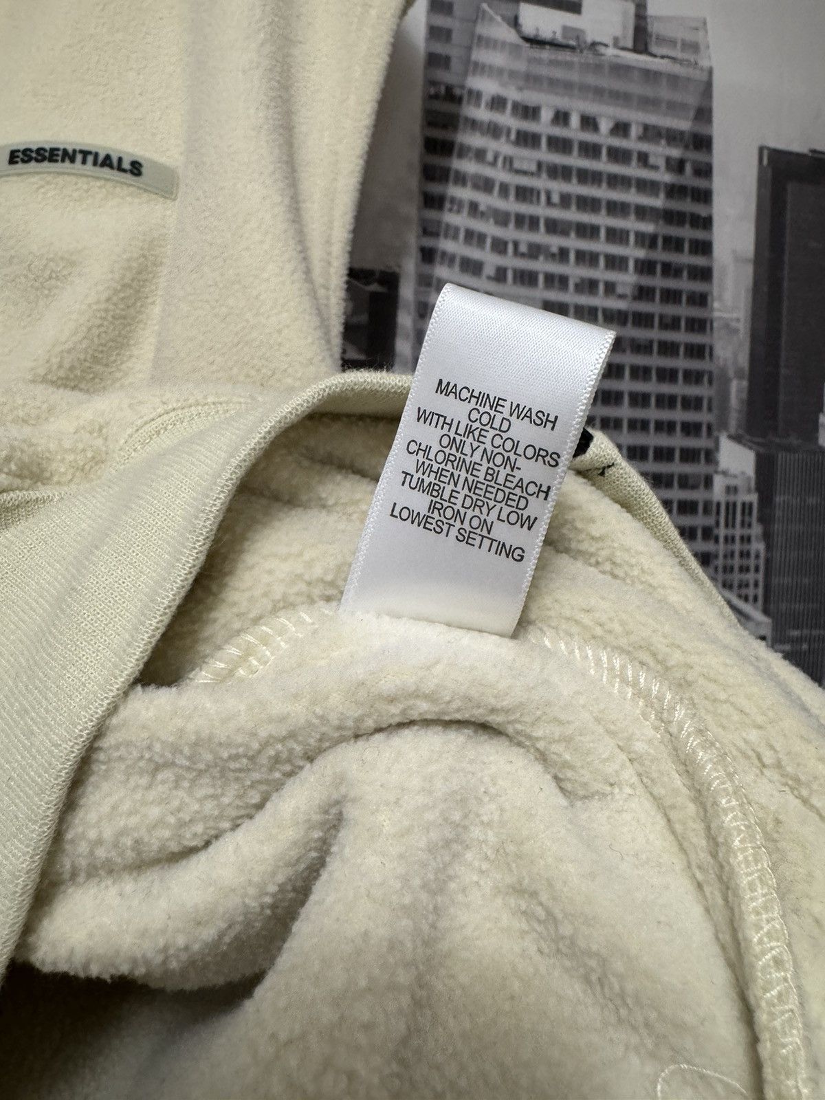 Fear of God Fear of God Essentials Zip Polar Fleece SZ Small Cream 💥 Size US S / EU 44-46 / 1 - 8 Thumbnail