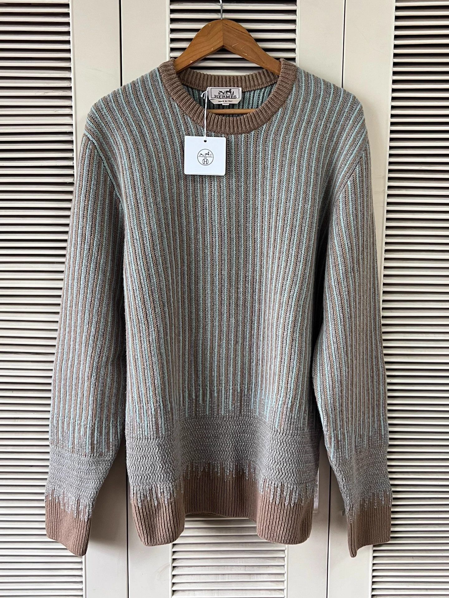 Hermès new w/ tags XL crewneck 70%wool 30%cashmere neutral