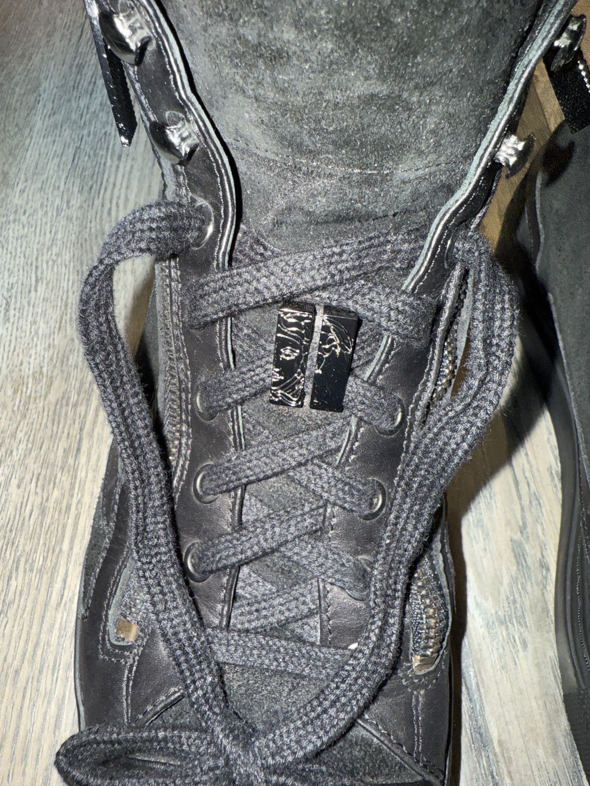 Versace Versace sneakers size 9.5 Size US 9.5 / EU 42-43 - 6 Thumbnail