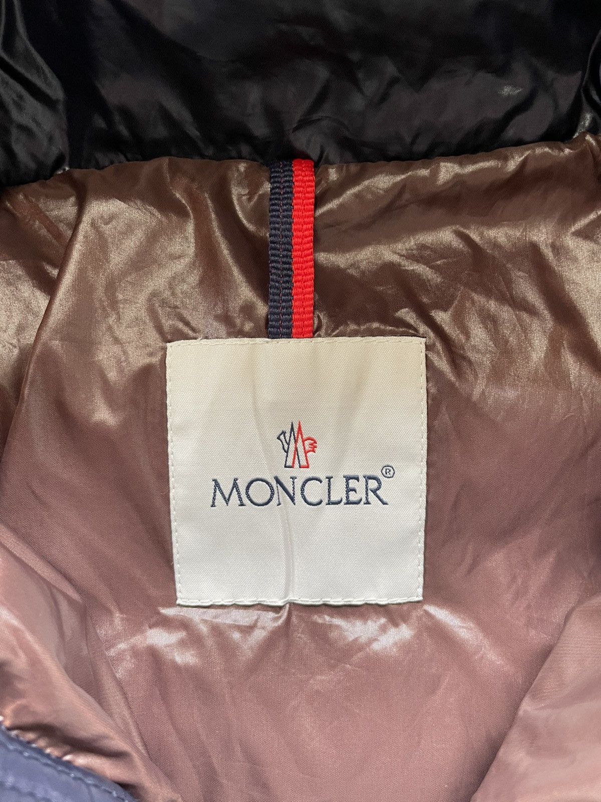 Moncler Like new Moncler Maya Giubbotto down puffer jacket Size US S / EU 44-46 / 1 - 6 Thumbnail