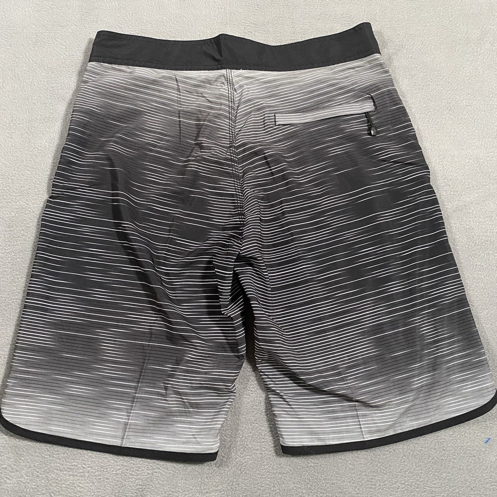 Banana Republic Banana Boat Board Shorts Mens 36 UPF 50+ Stretch Swim Dry Size US 32 / EU 48 - 2 Thumbnail