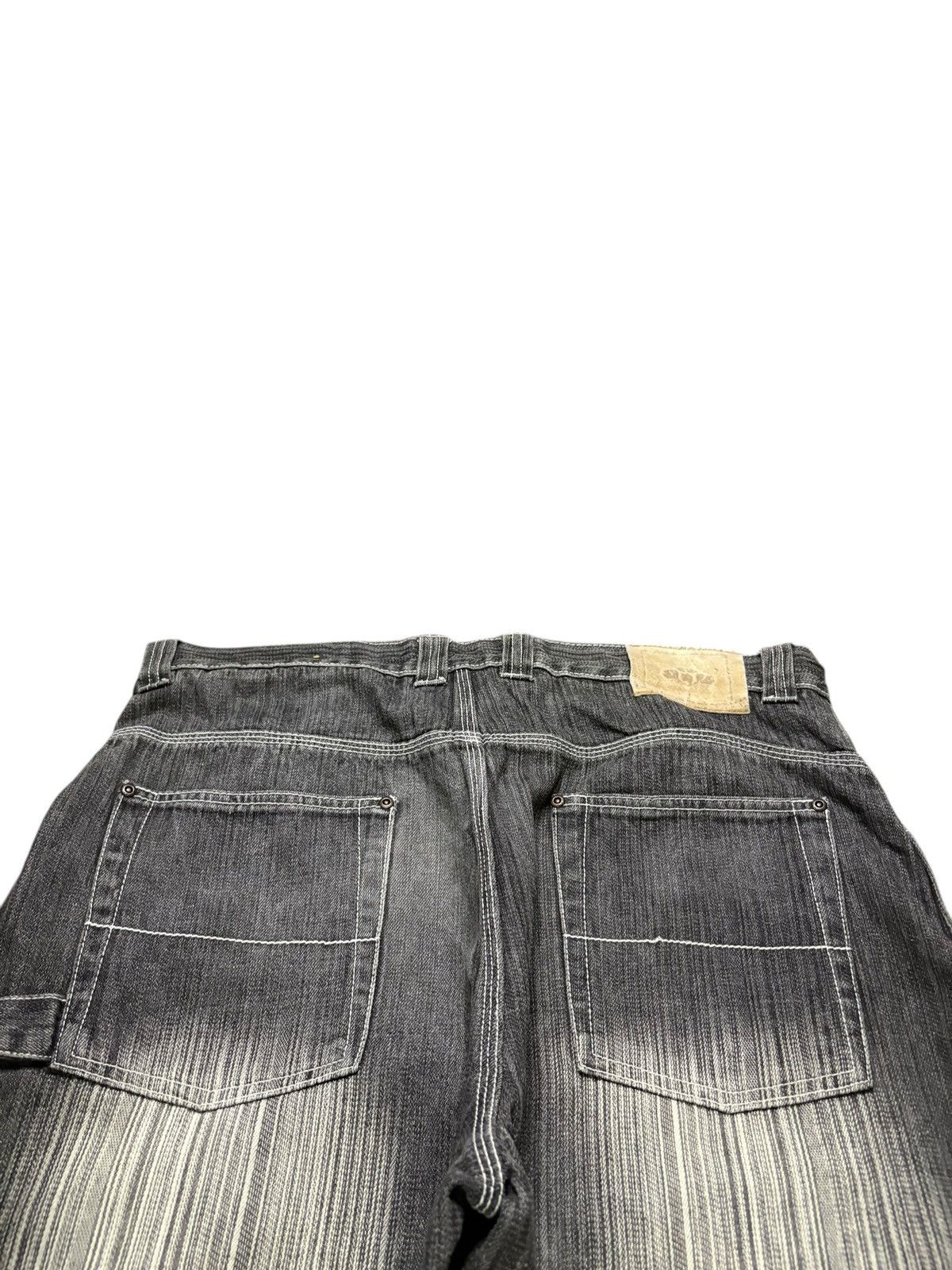 Japanese Brand Vintage Japanese Faded Wash Distress Carpenter Baggy Jeans Size US 36 / EU 52 - 8 Thumbnail