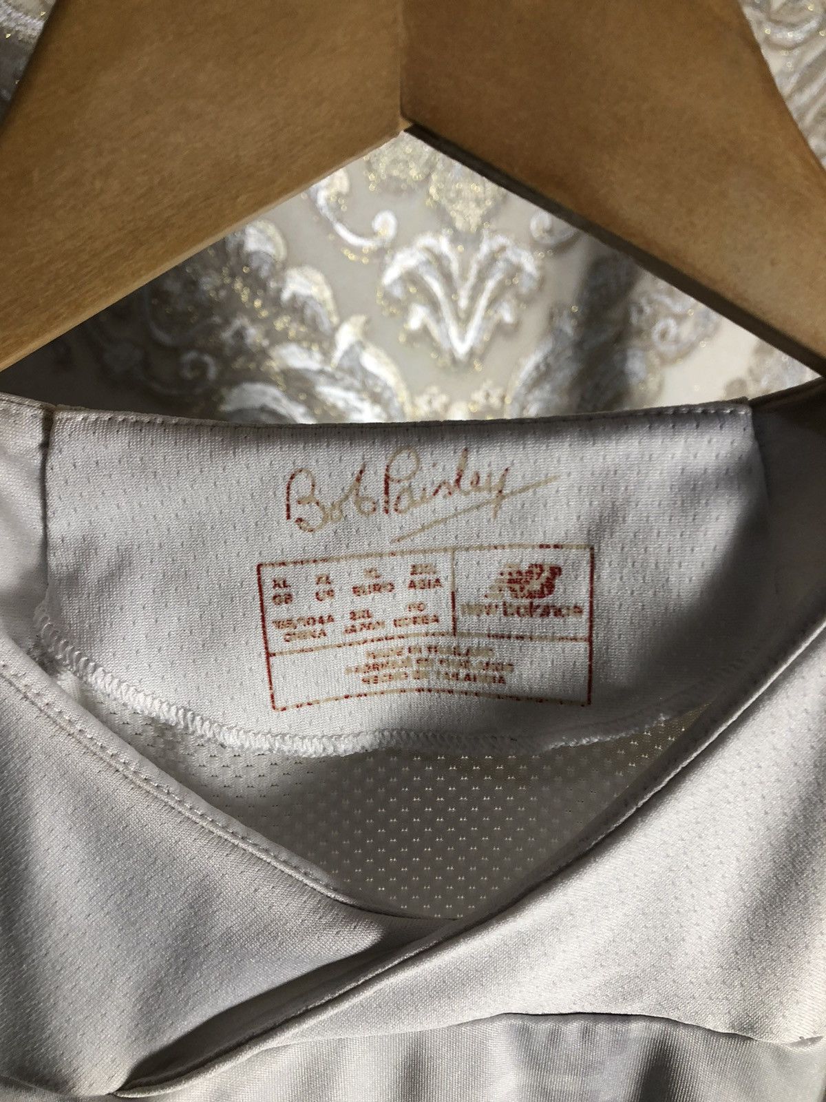 Vintage VERY RARE NEW BALANCE FC LIVERPOOL ENGLAND SOCCER JERSEY Y2K Size US XL / EU 56 / 4 - 7 Thumbnail