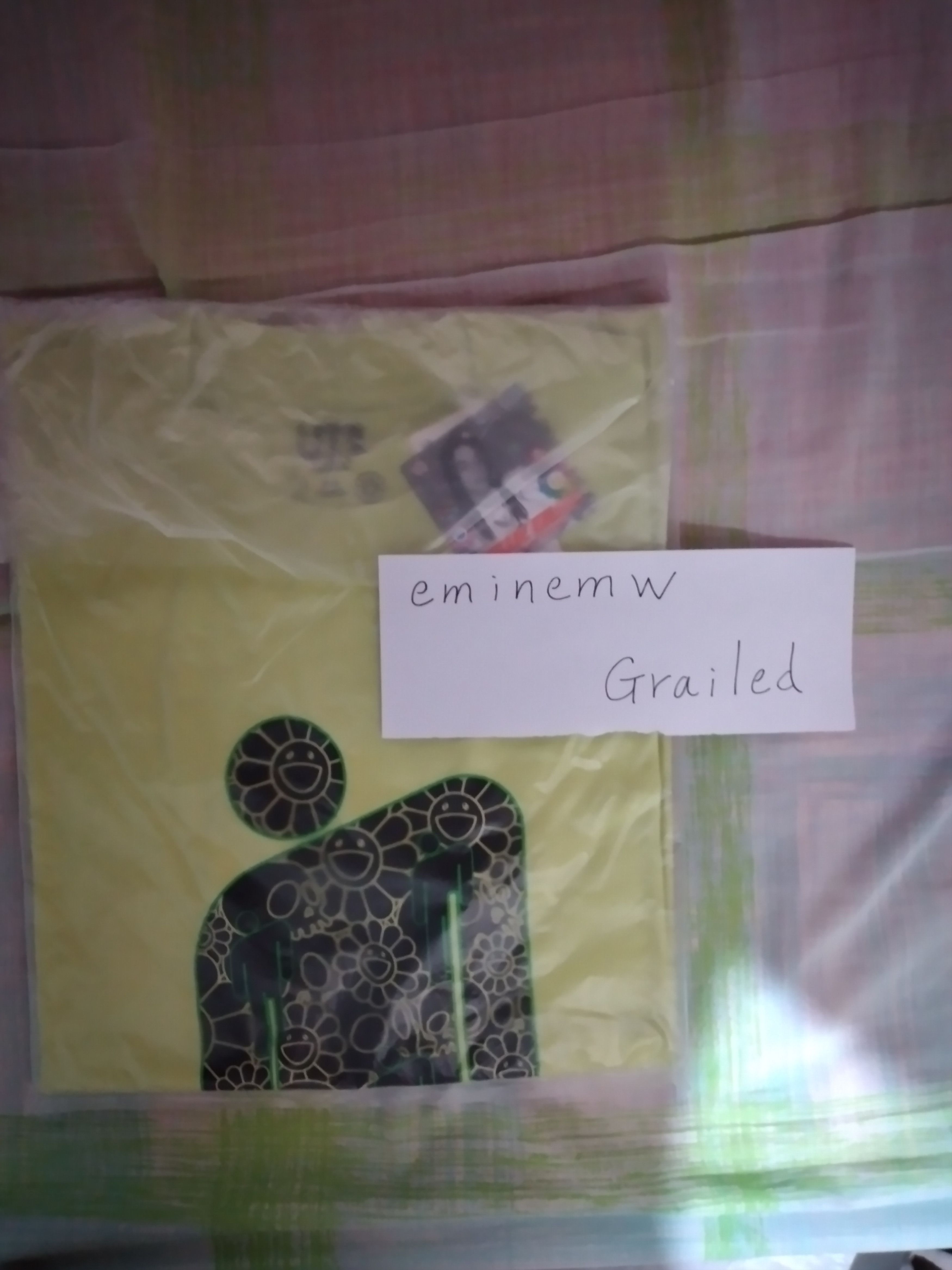 Billie Eilish Uniqlo X BILLIE EILISH x TAKASHI MURAKAMI T-Shirt TEE Size US XL / EU 56 / 4 - 1 Thumbnail