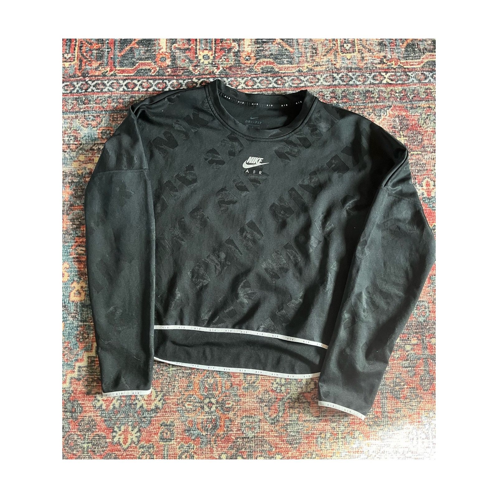 Nike Nike Air Women's Cropped Long Sleeve Over Logo Swoosh Size S Size S / US 4 / IT 40 - 1 Thumbnail