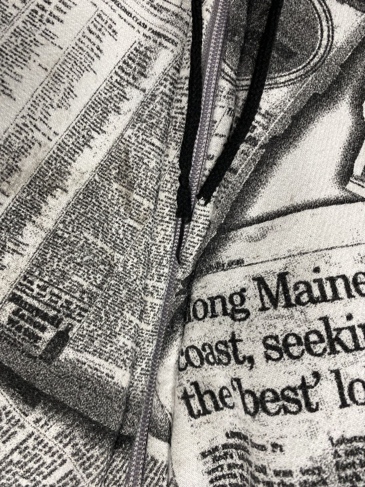 Japanese Brand Japan style hoodie newspapers full print zip vintage y2k Size US L / EU 52-54 / 3 - 10 Thumbnail