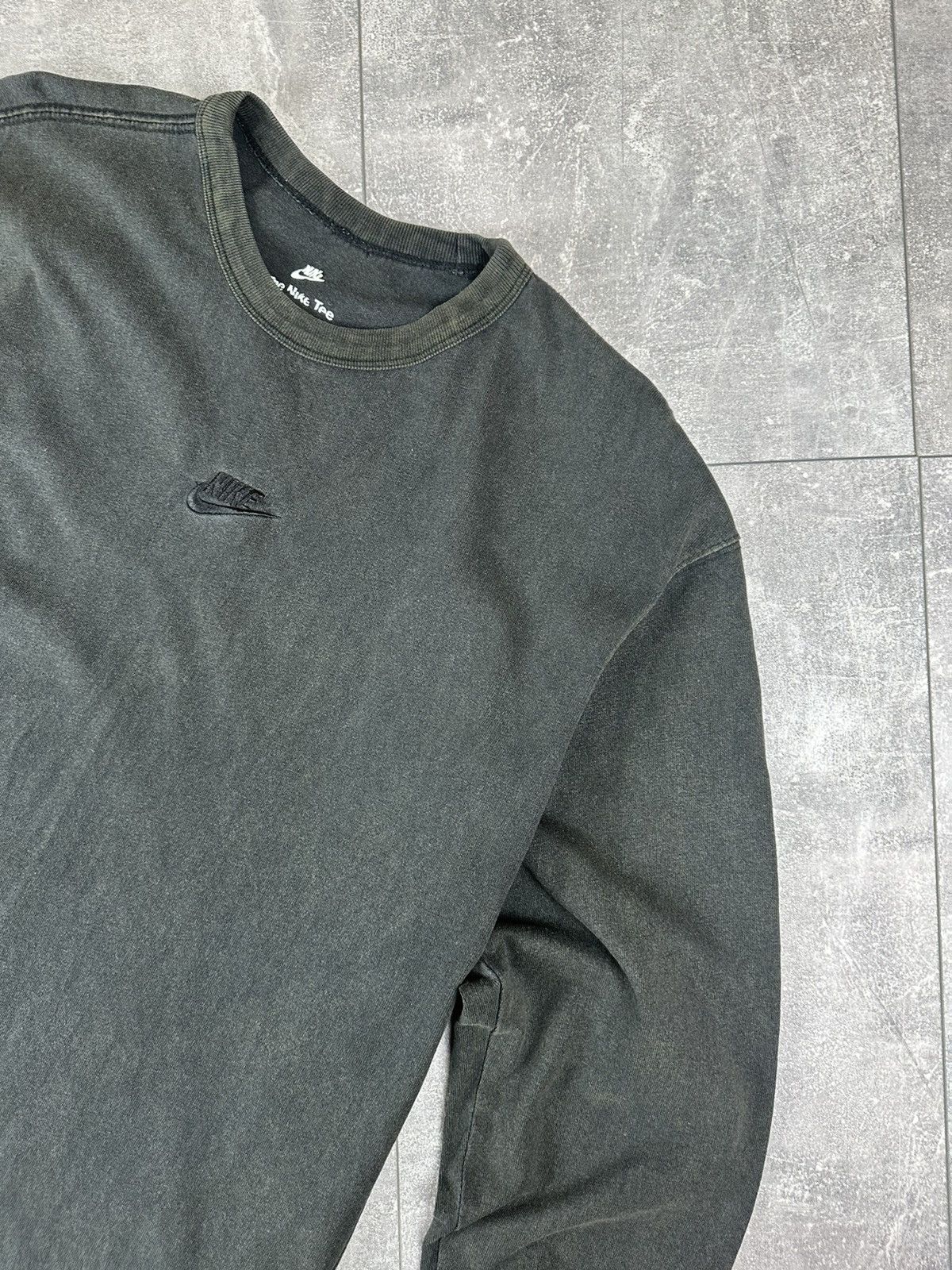 Nike Nike Centr Swoosh Tai-Dai Washed Effect Long-Sleeve Size US S / EU 44-46 / 1 - 6 Thumbnail