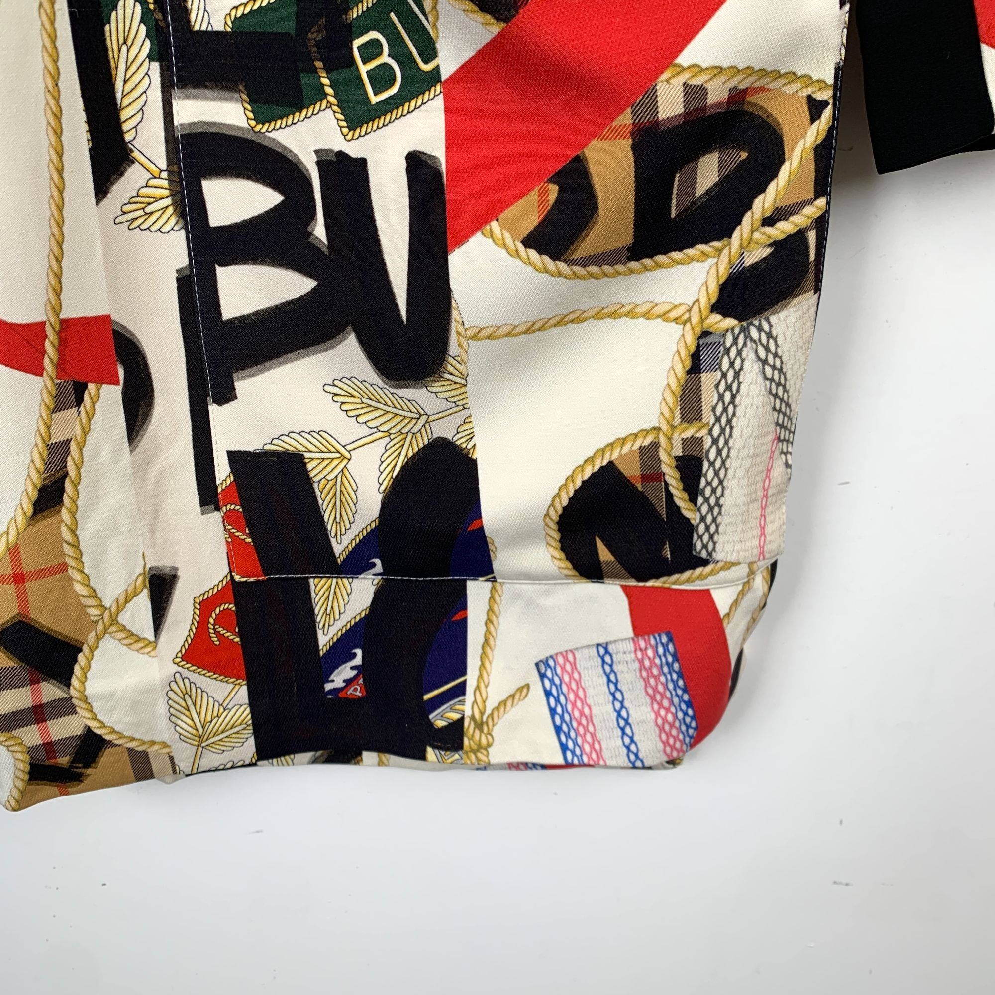 Burberry Burberry Multicolor Letter Print Silk Long Sleeve Dress (Siz Size XS / US 0-2 / IT 36-38 - 5 Thumbnail