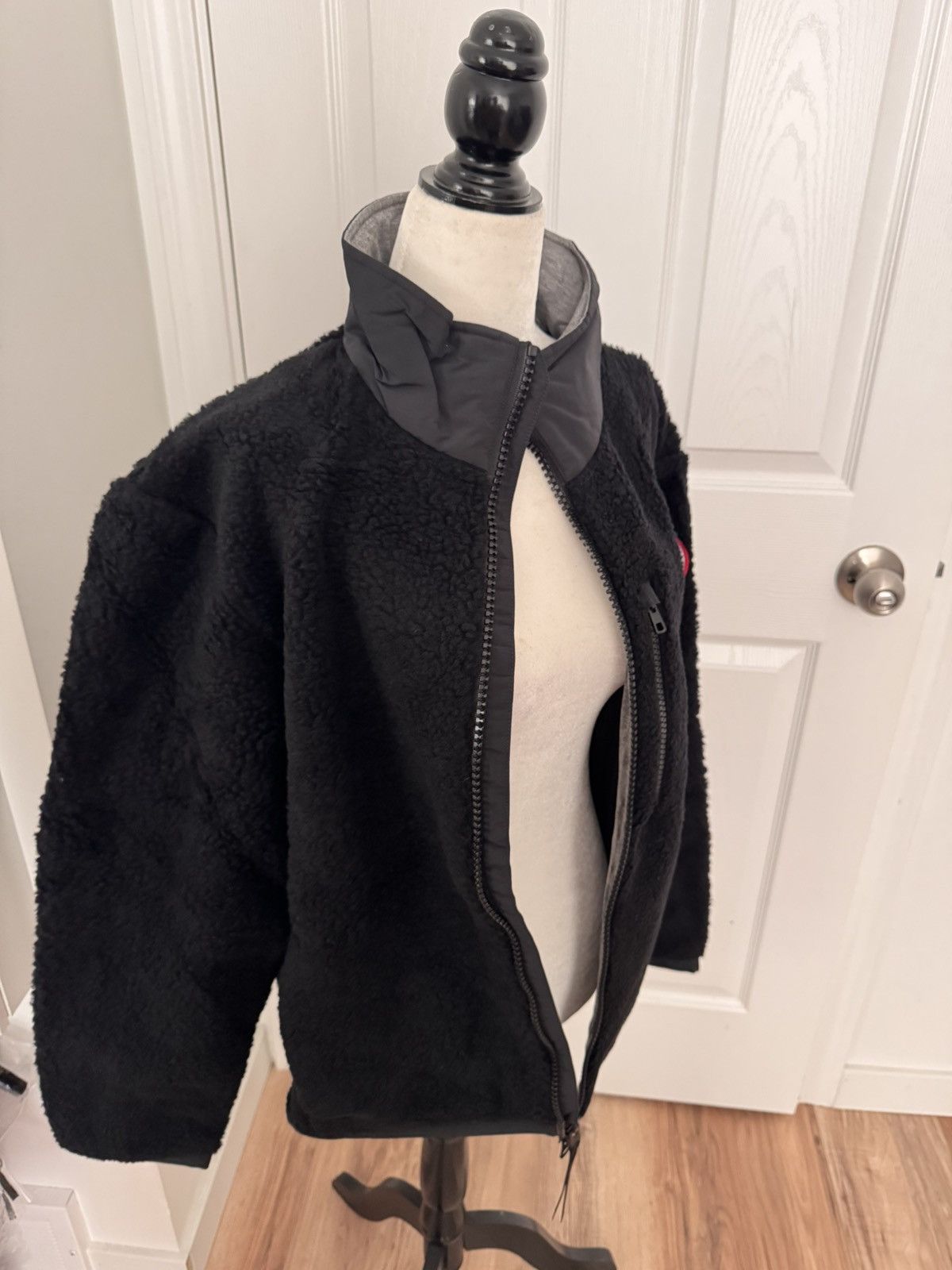 Canada Goose 🆕Canada Goose Kelowna Fleece Jacket, XS and S available Size US S / EU 44-46 / 1 - 2 Thumbnail