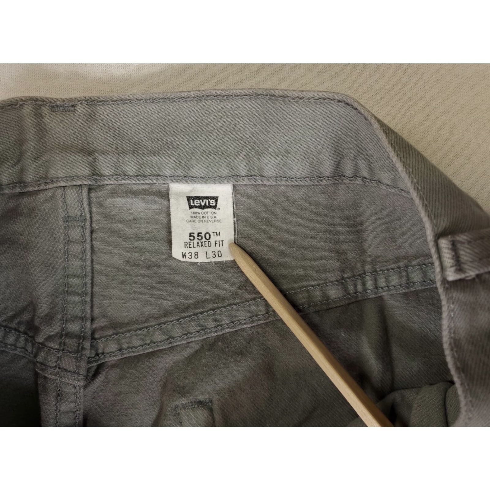 Levi's Levi's 550 VTG Y2K Relaxed Jeans Gray USA Mens 37x30 Inseam 30 Regular 550 Model Relaxed Fit Jeans Mens Grey Size US 37 - 2 Thumbnail