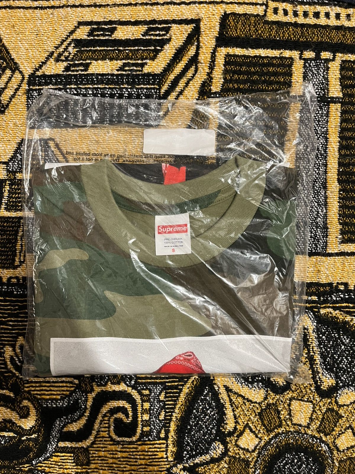 Supreme carti print tee in camo