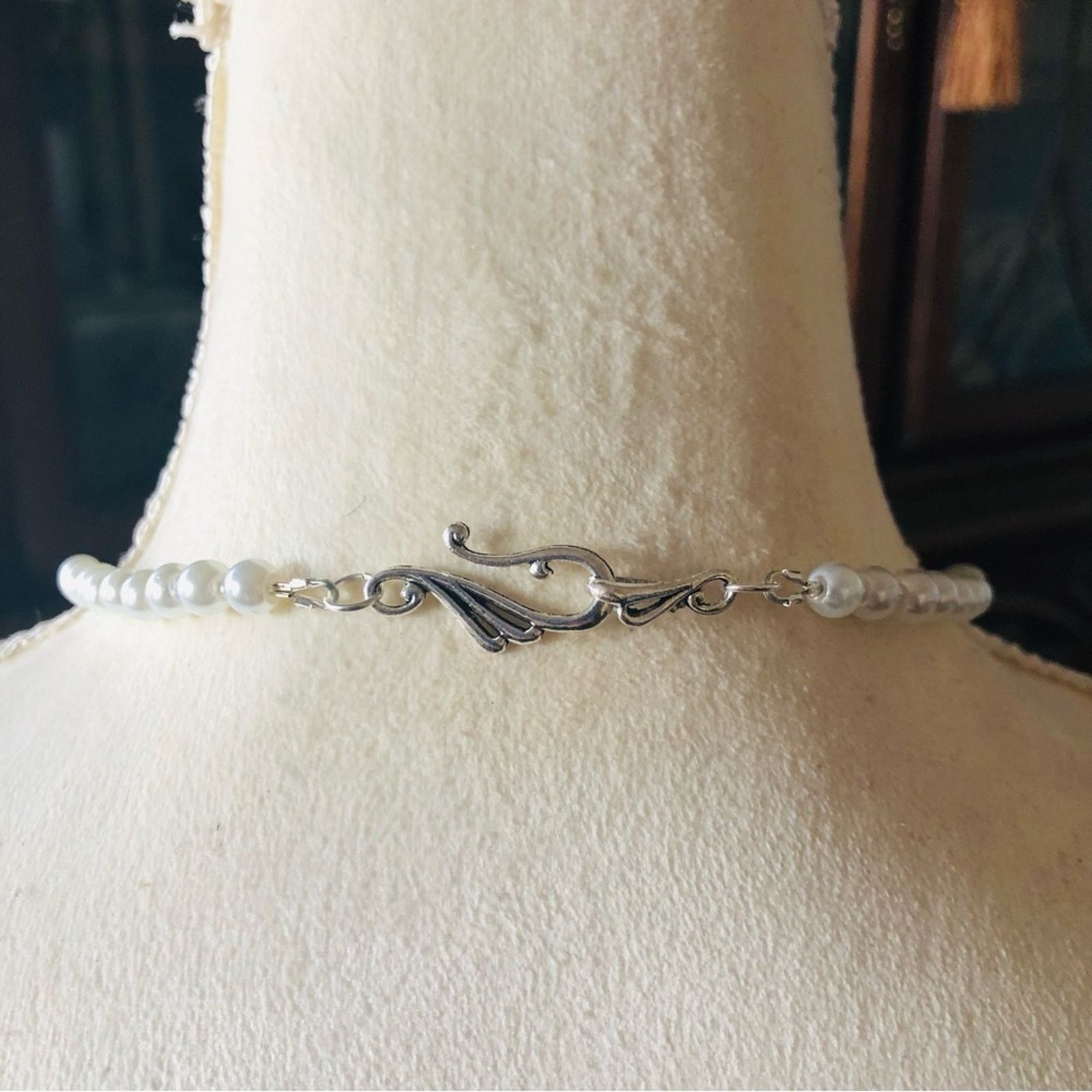 Handmade Handcrafted repurpose triangle facet crystal Pearl necklace Size ONE SIZE - 7 Thumbnail