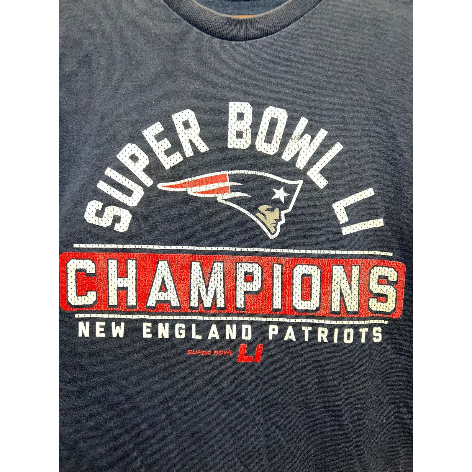 Majestic New England Patriots Super Bowl Shirt Blue LI 51 NFL Tee M Size US M / EU 48-50 / 2 - 2 Thumbnail