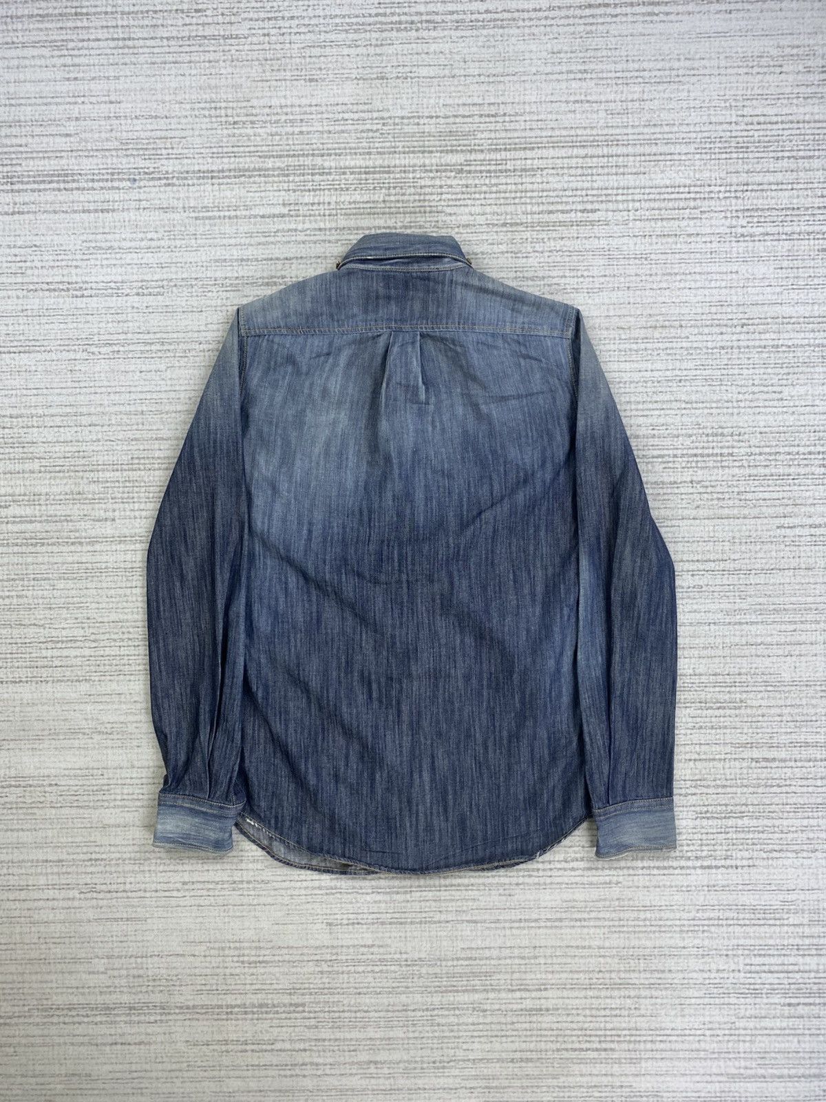 Dsquared2 × Japanese Brand × Vintage Vintage Dsquared2 Italy Blue Denim Rare Design Button Ups Size S / US 4 / IT 40 - 2 Thumbnail