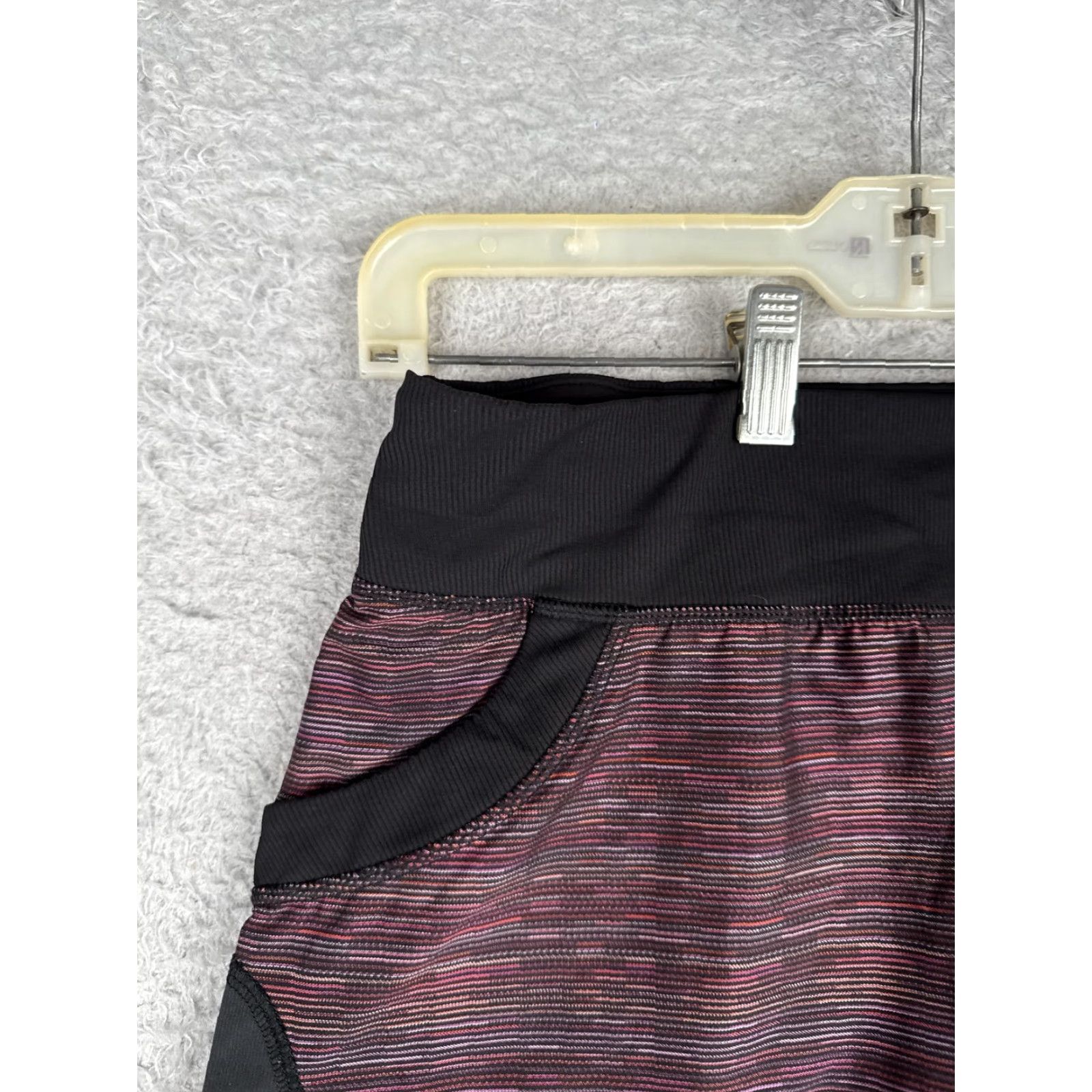 Lululemon Lululemon Skort Womens 4 Pink Black Striped Athletic Running Built In Shorts Gym Shirt Size 27" / US 4 / IT 40 - 4 Thumbnail