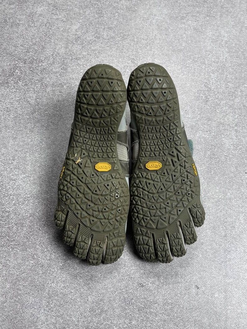 Vibram Vintage Vibram 5 Fingers Japanese Style Sneakers Avantgarde Size US 7.5 / IT 37.5 - 6 Thumbnail