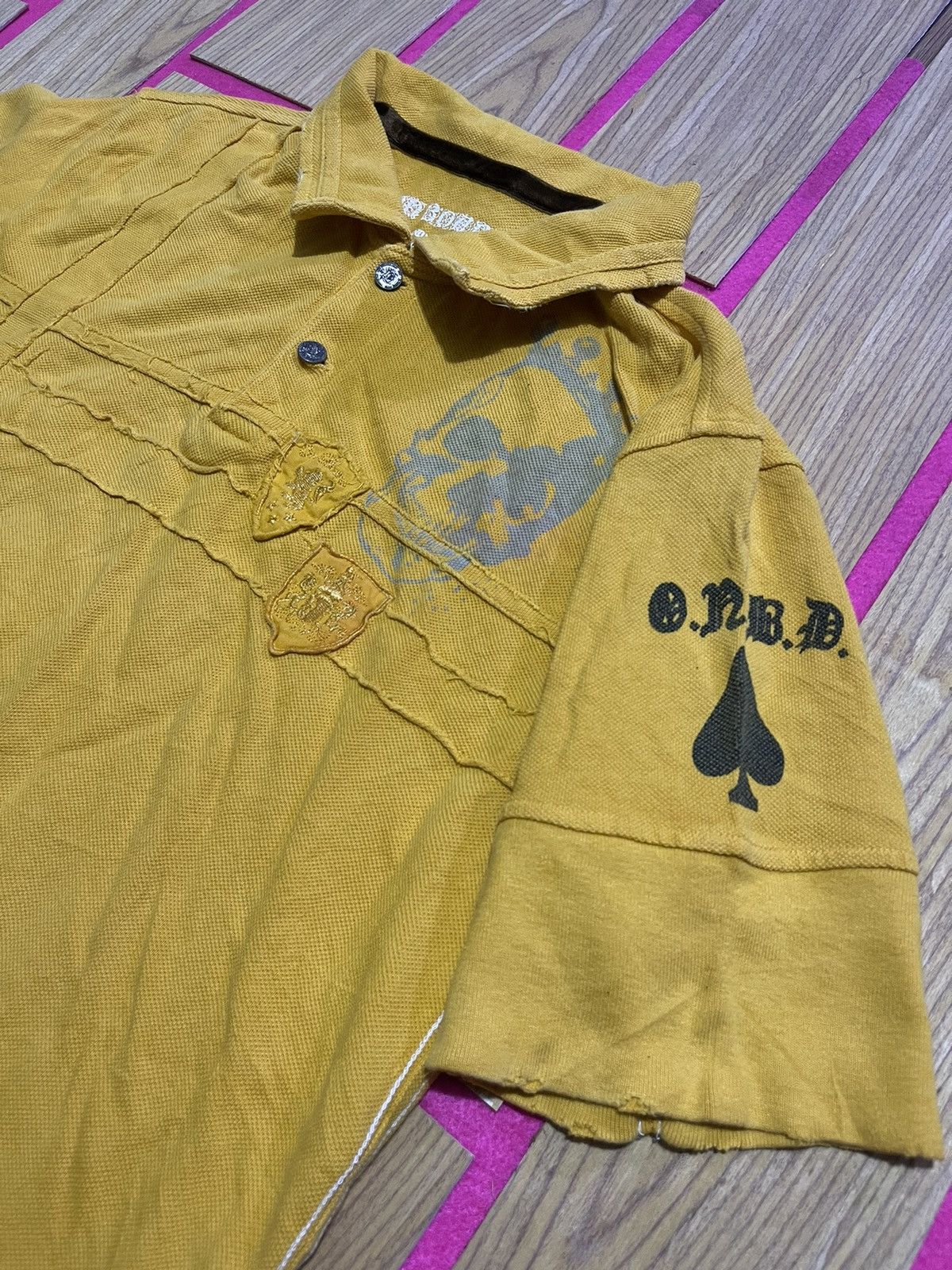 If Six Was Nine Y2K ON BOARD polo tshirt motif skull vintage style Size US M / EU 48-50 / 2 - 6 Thumbnail