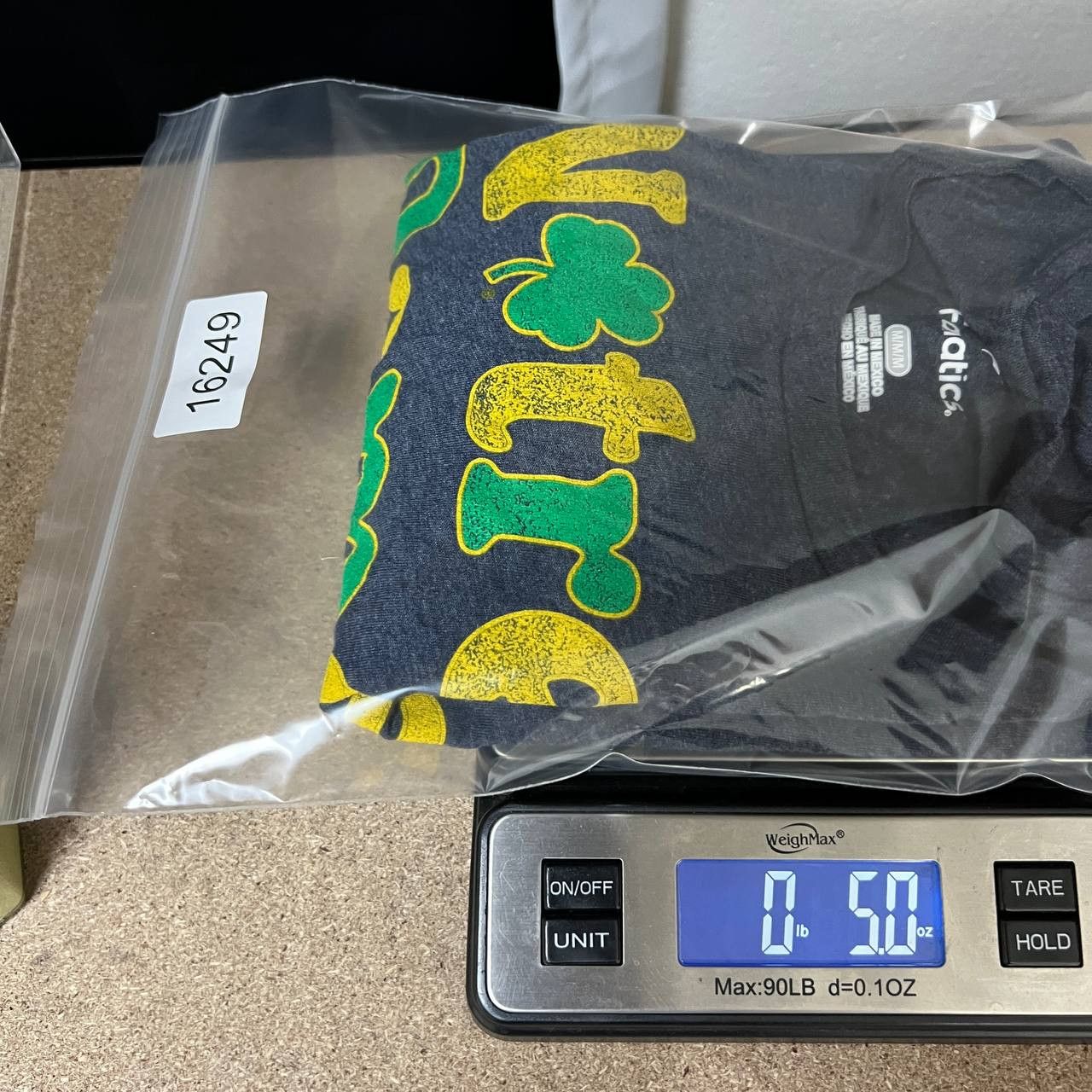 Other Notre Dame Fighting Irish Shirt Men Medium Fanatics New M Size US M / EU 48-50 / 2 - 7 Thumbnail