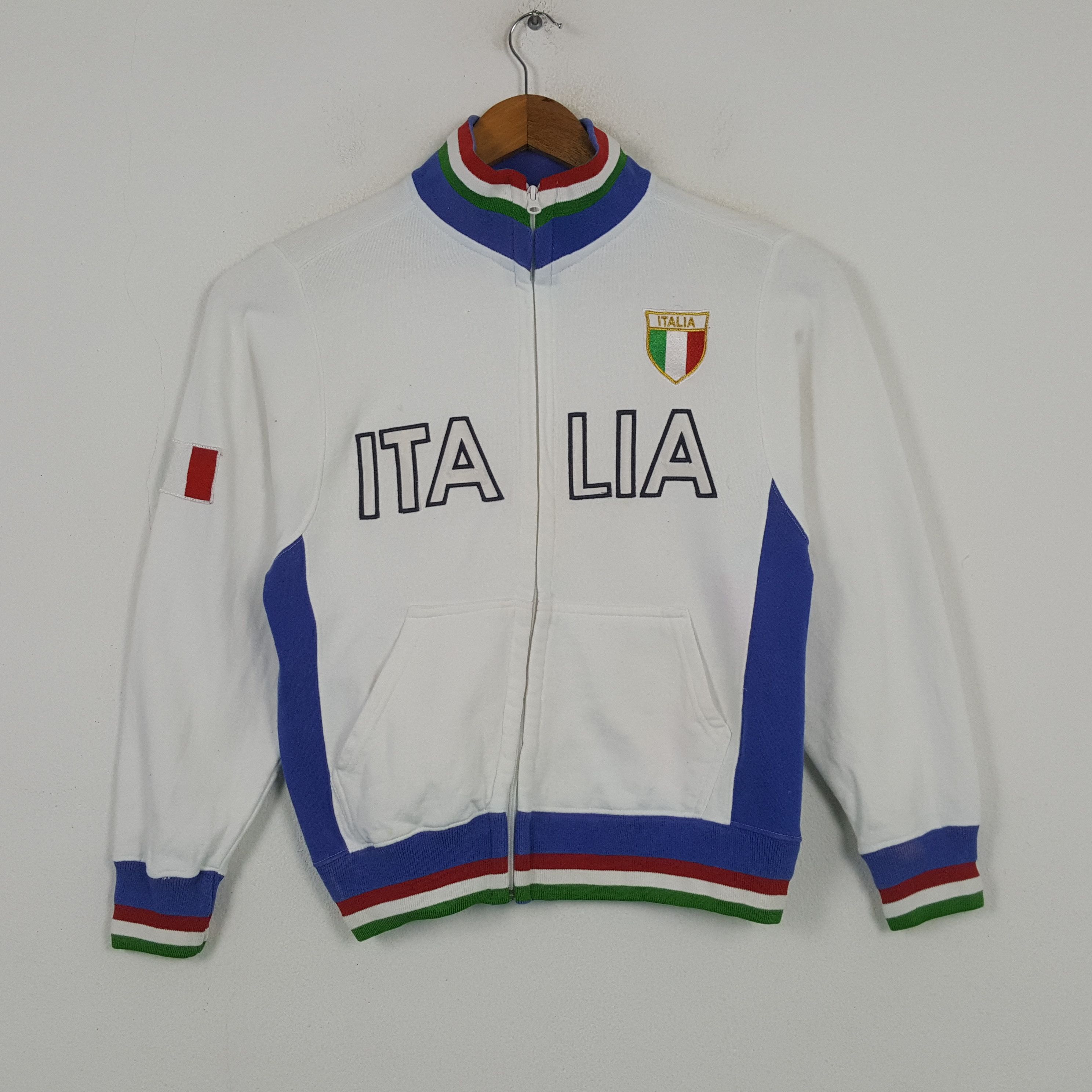 Vintage Vintage ITALIA Sportswear Promo Sweater Jacket C295N26 Size US XS / EU 42 / 0 - 1 Thumbnail