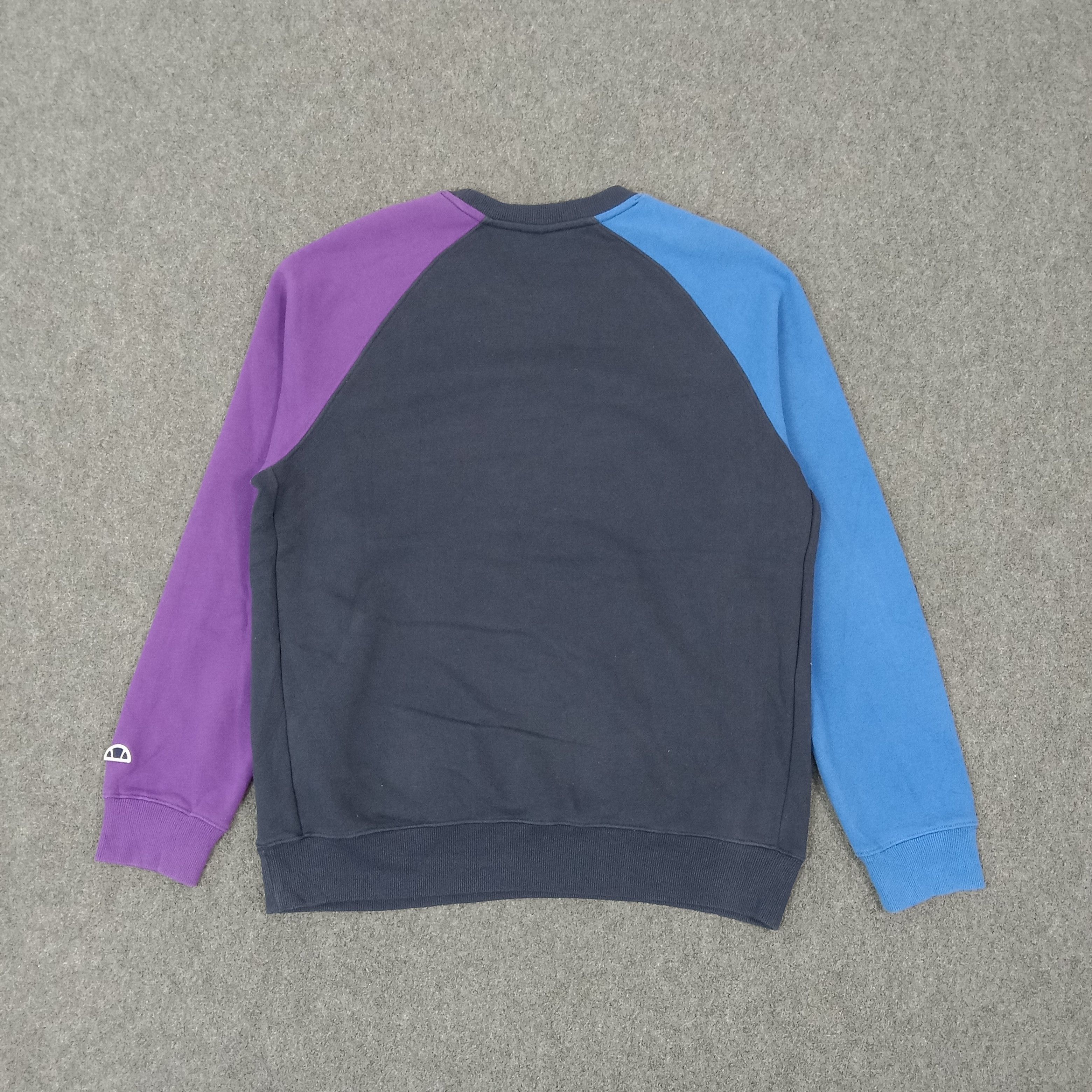Ellesse Ellesse Italian Sportwear Raglan Sweatshirt C263N3 Size US L / EU 52-54 / 3 - 4 Thumbnail
