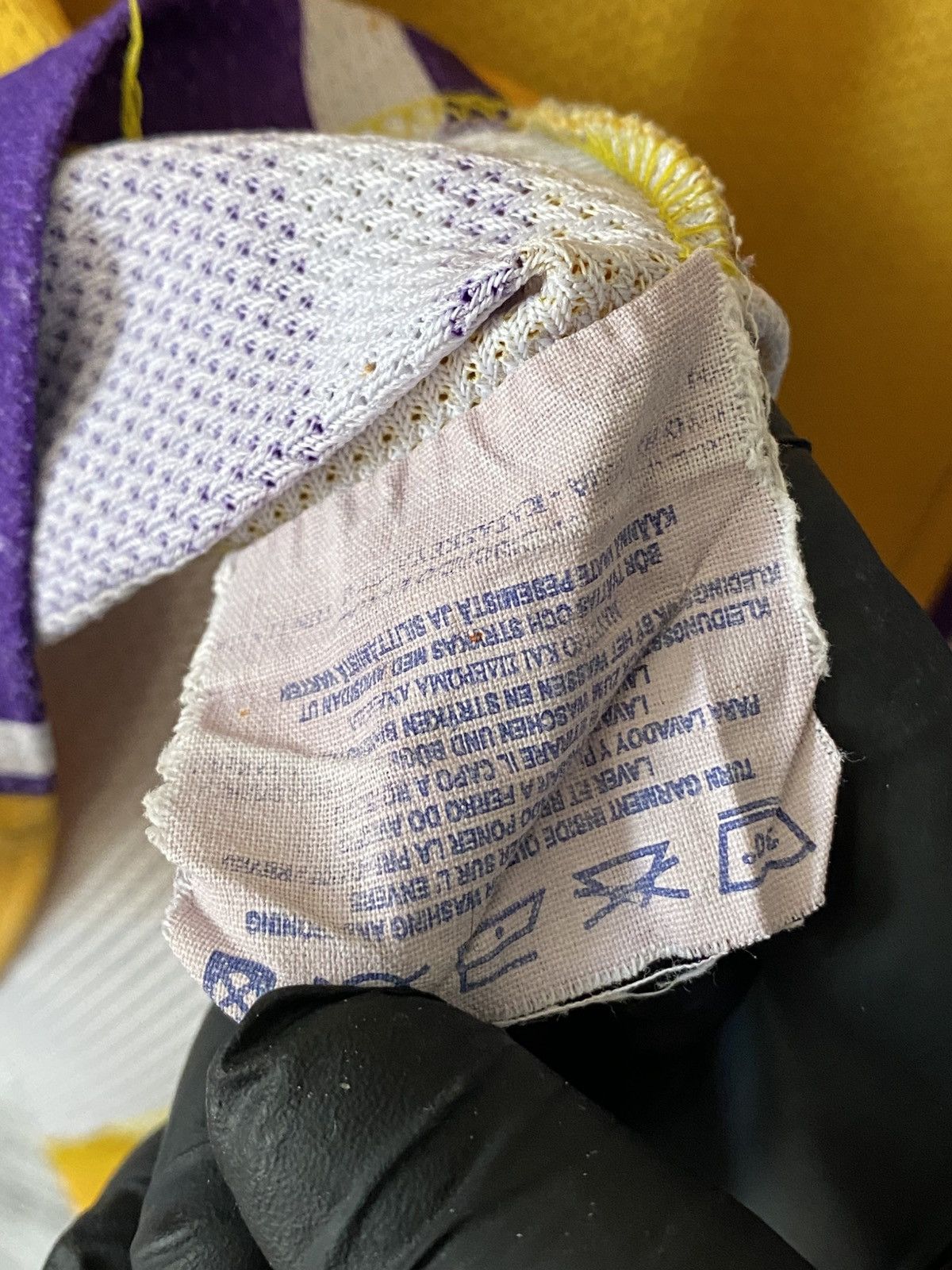 NBA Vintage Lakers Champion NBA Jersey #8 Koby Bryant Jersey Size US S / EU 44-46 / 1 - 5 Thumbnail