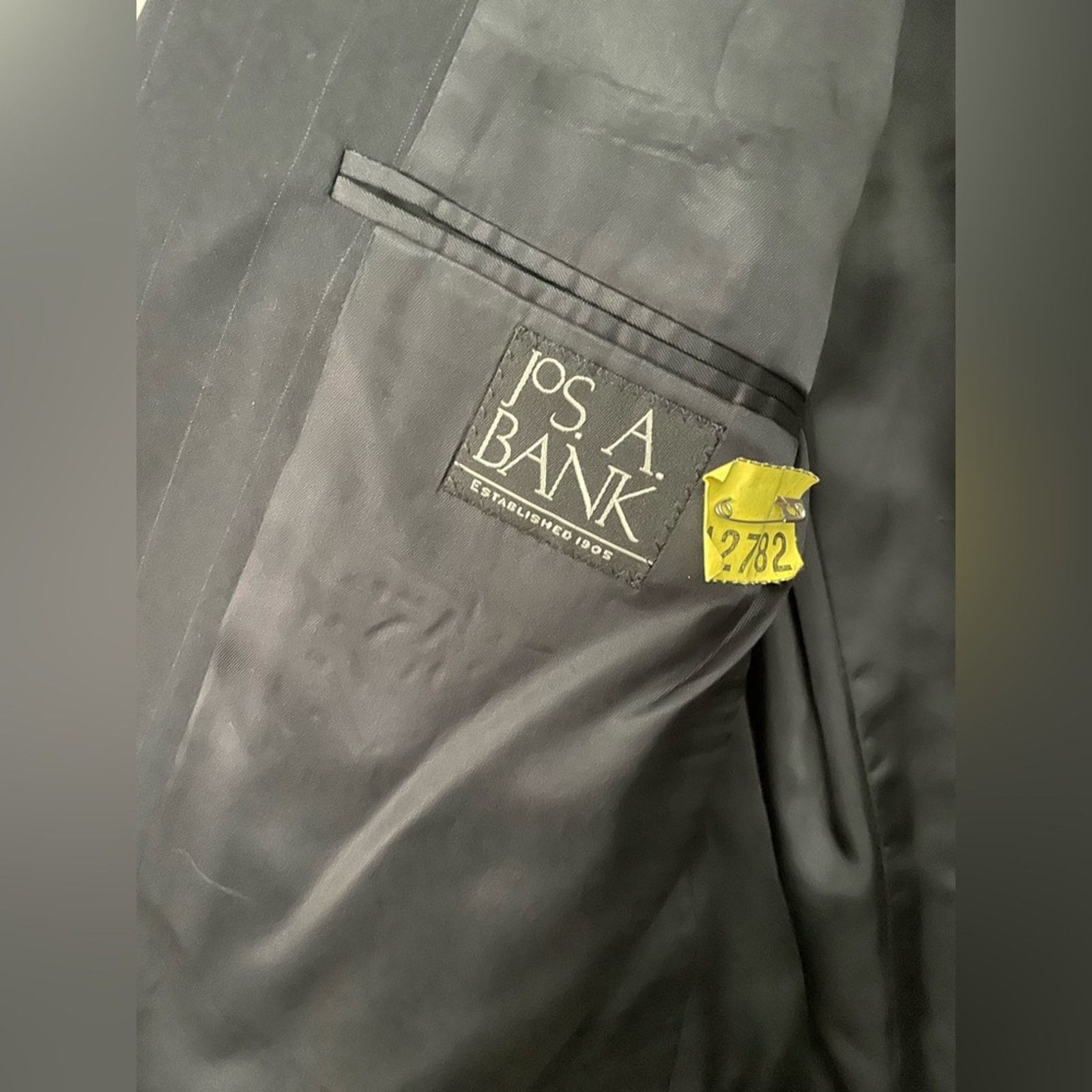 Jos. A. Bank Jos A Bank Big and Tall Fit Gray Pinstripe Suit 40 Long Size 40L - 6 Thumbnail